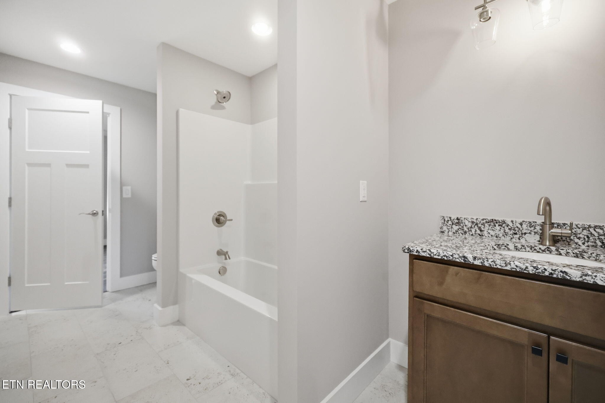 7618 Drake Lane Property Photo 27