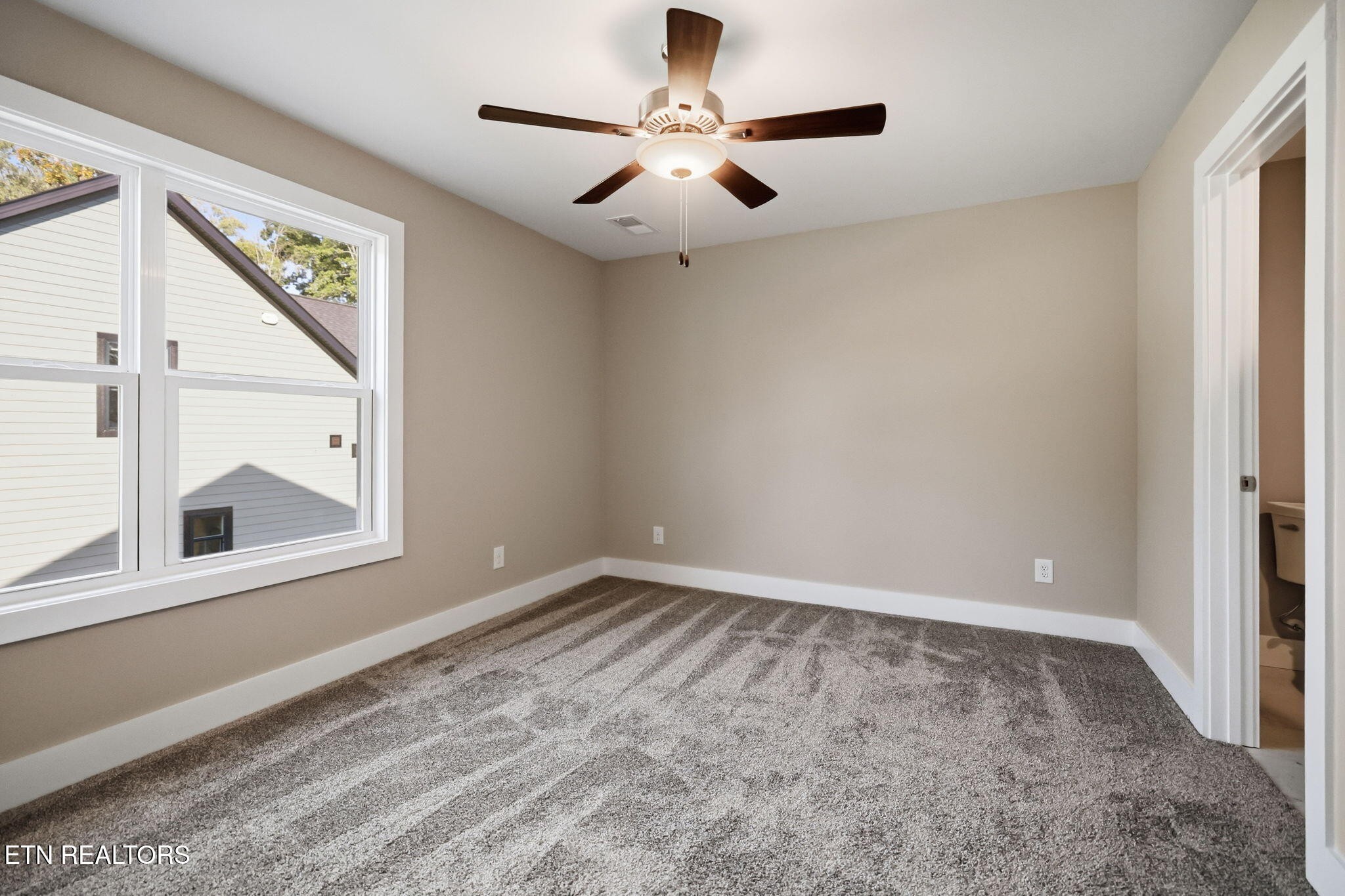7618 Drake Lane Property Photo 28