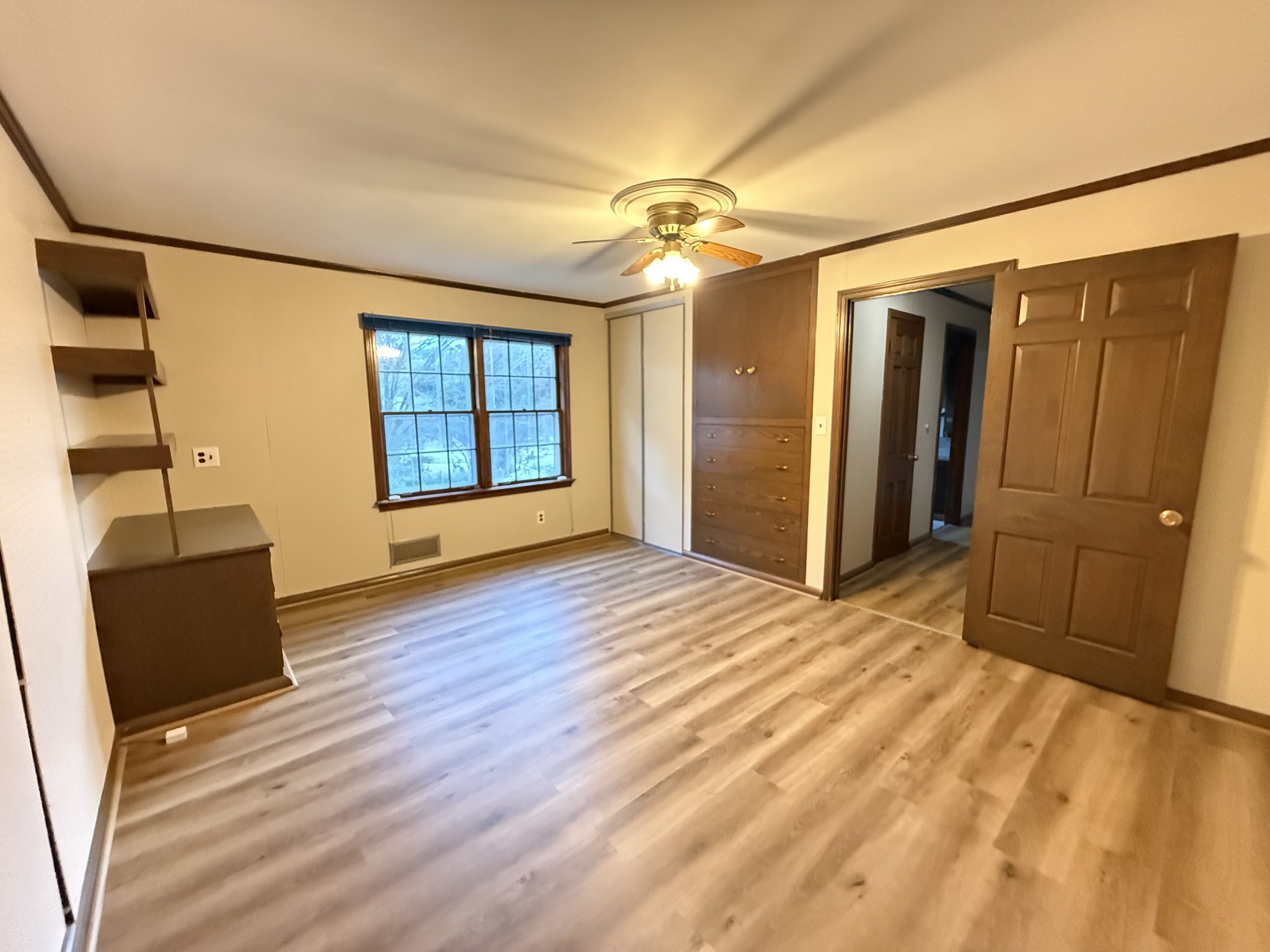 452 Walnut St Property Photo 43