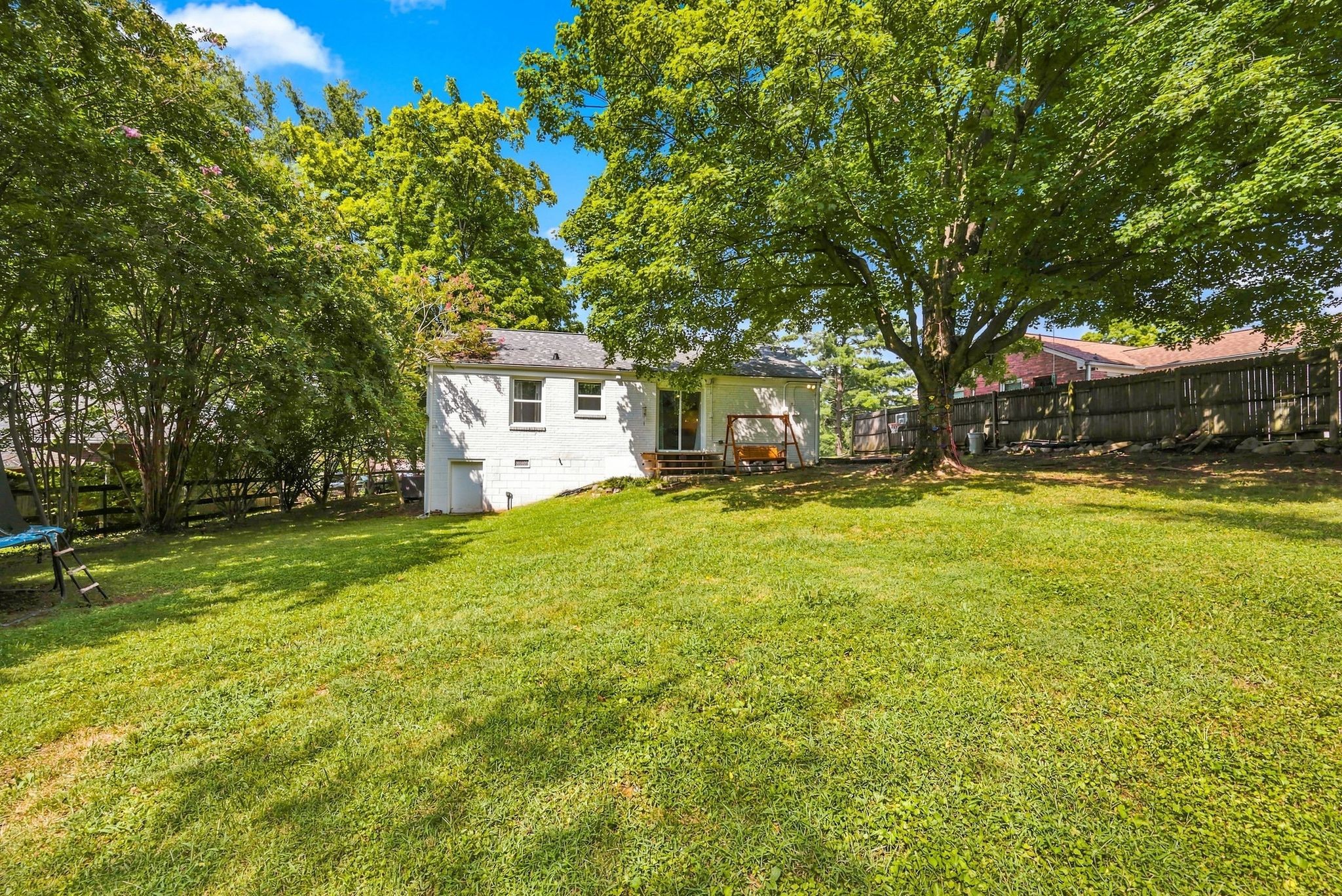 111 Rolynn Dr Property Photo 30