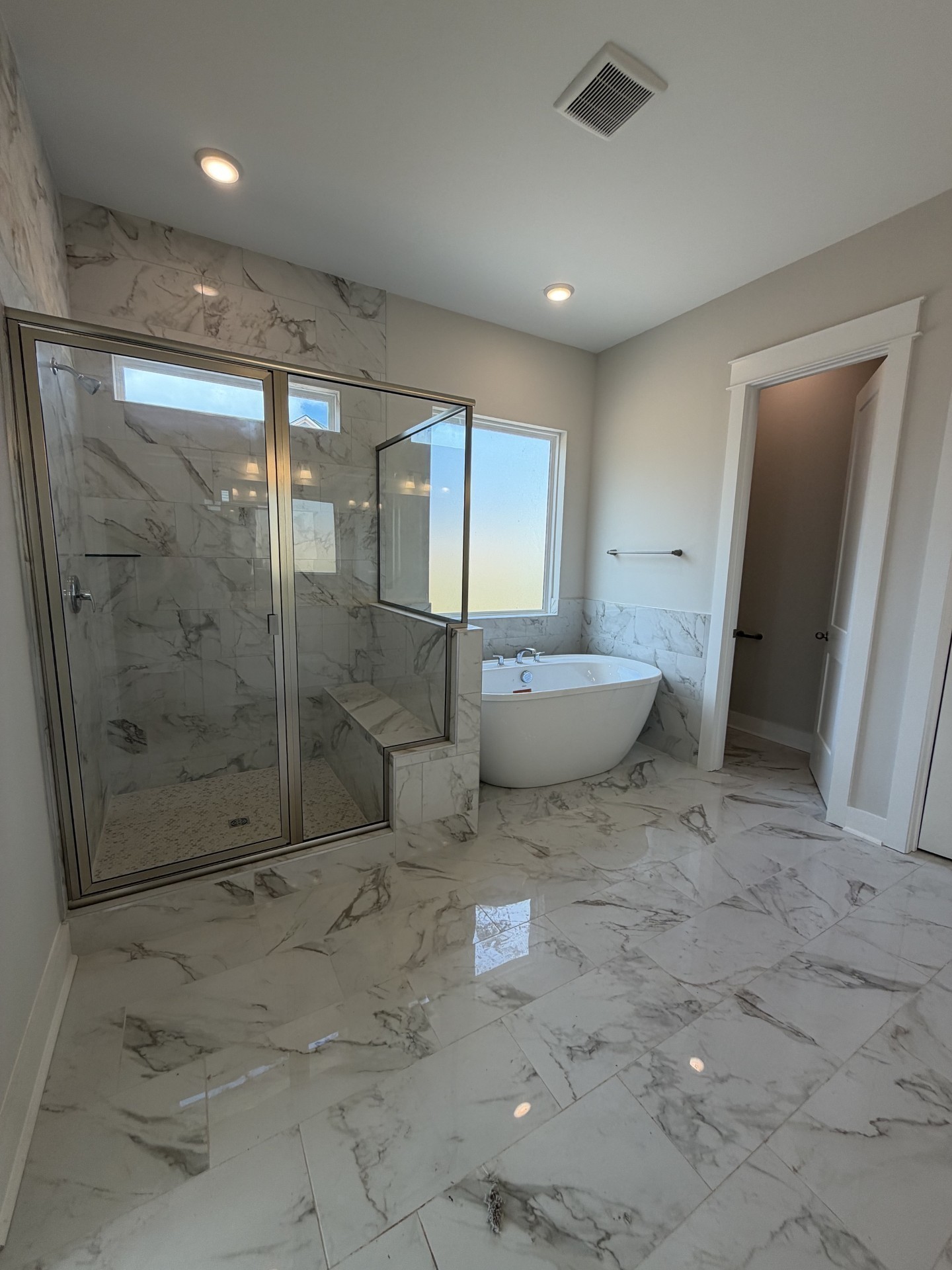 7263 Richvale Drive Property Photo 12