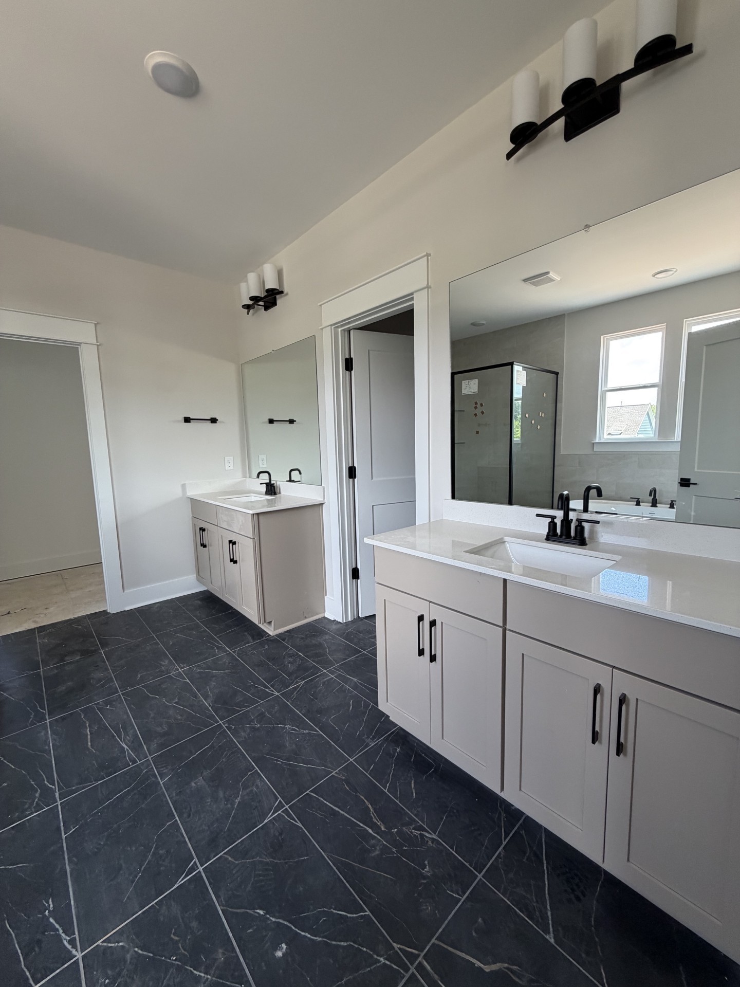 7320 Dutch River Circle Property Photo 15