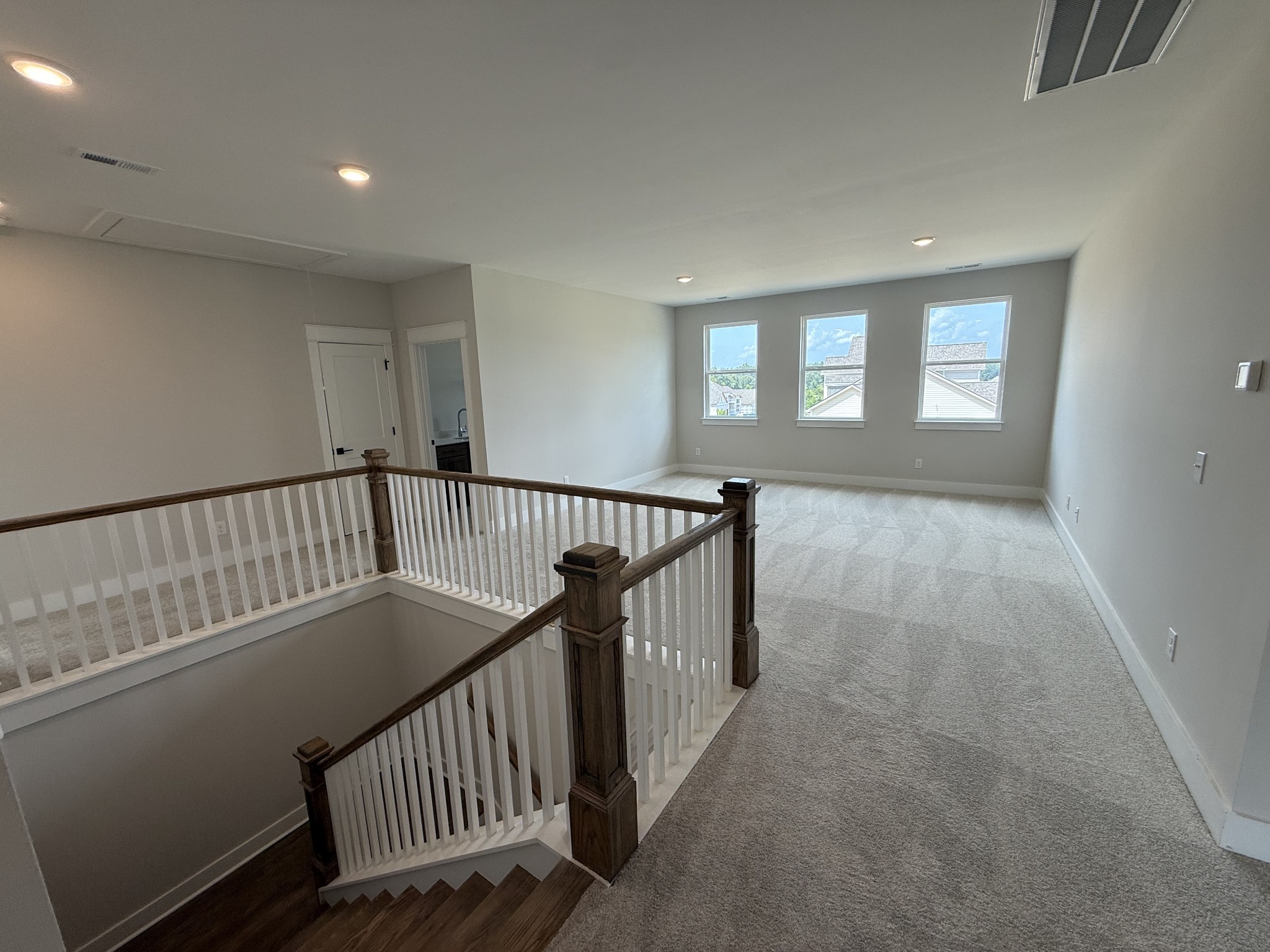 7320 Dutch River Circle Property Photo 25