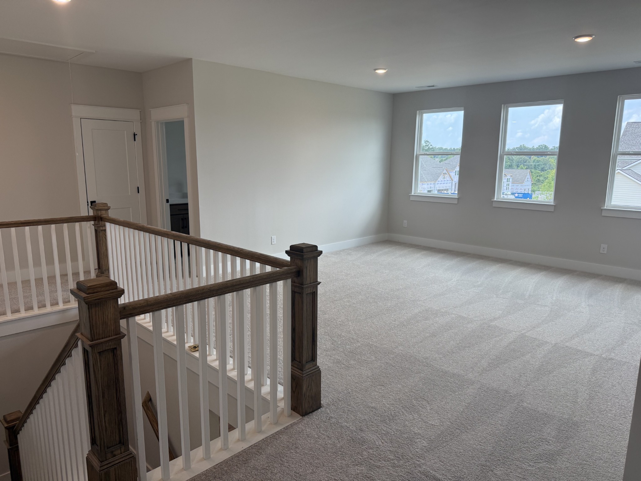 7320 Dutch River Circle Property Photo 26