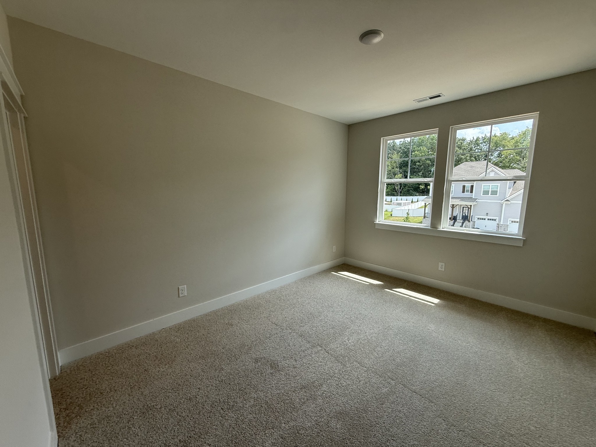 7320 Dutch River Circle Property Photo 28