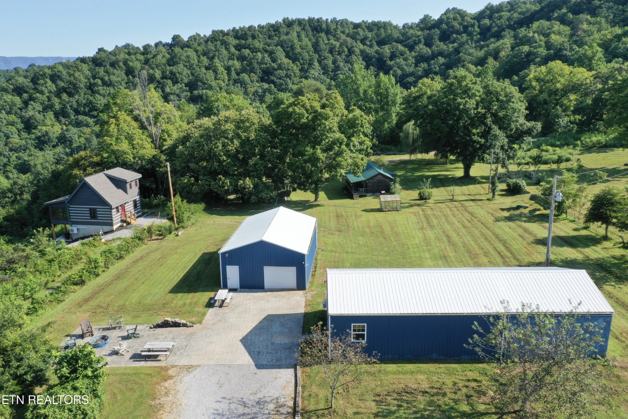 1160 Oak Grove Rd Property Photo 8