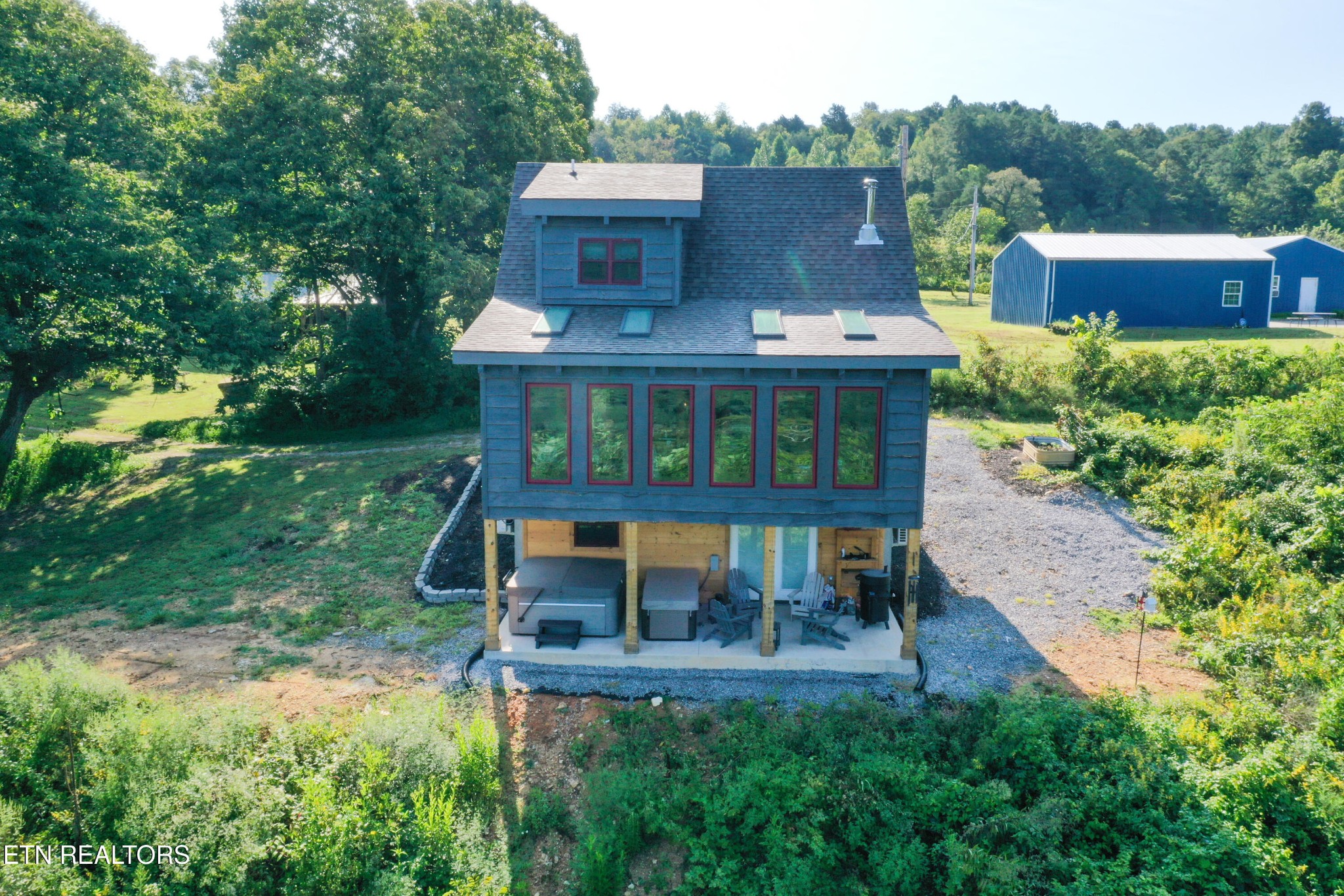 1160 Oak Grove Rd Property Photo 9