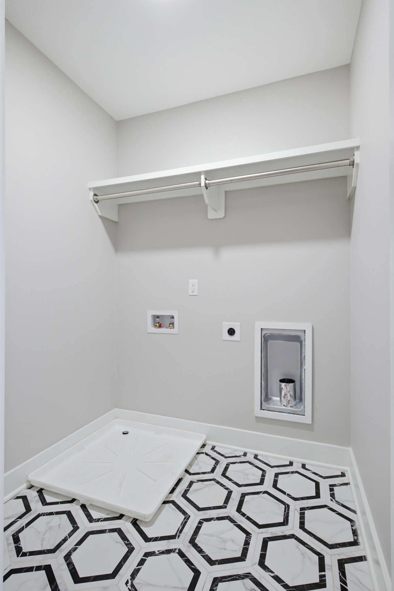 1831 10th Ave, N Property Photo 12