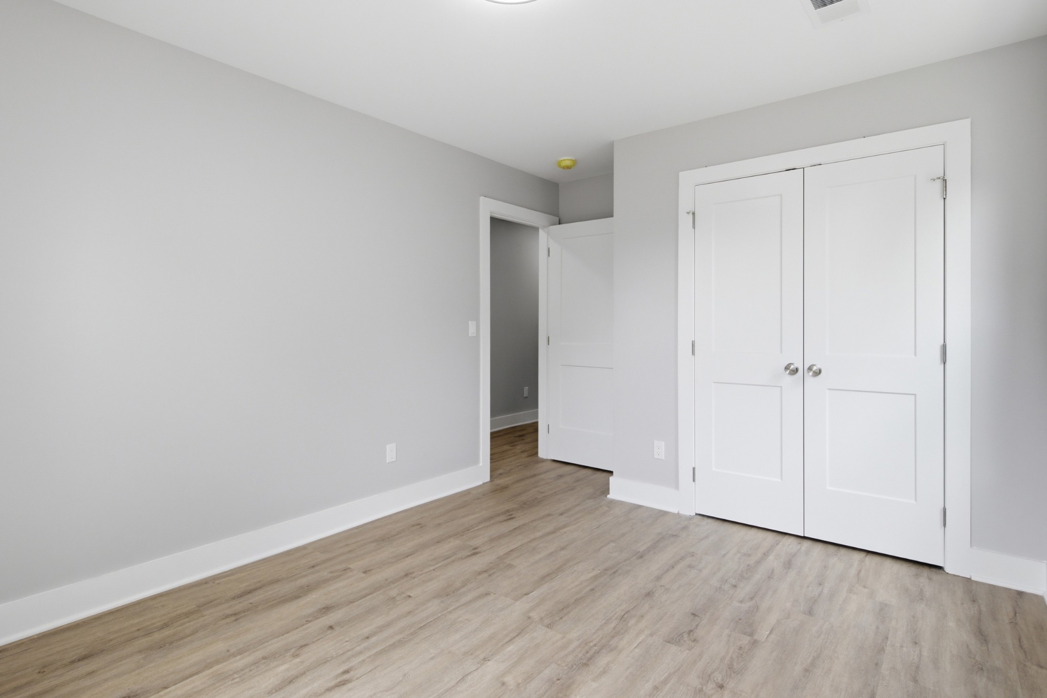1831 10th Ave, N Property Photo 21