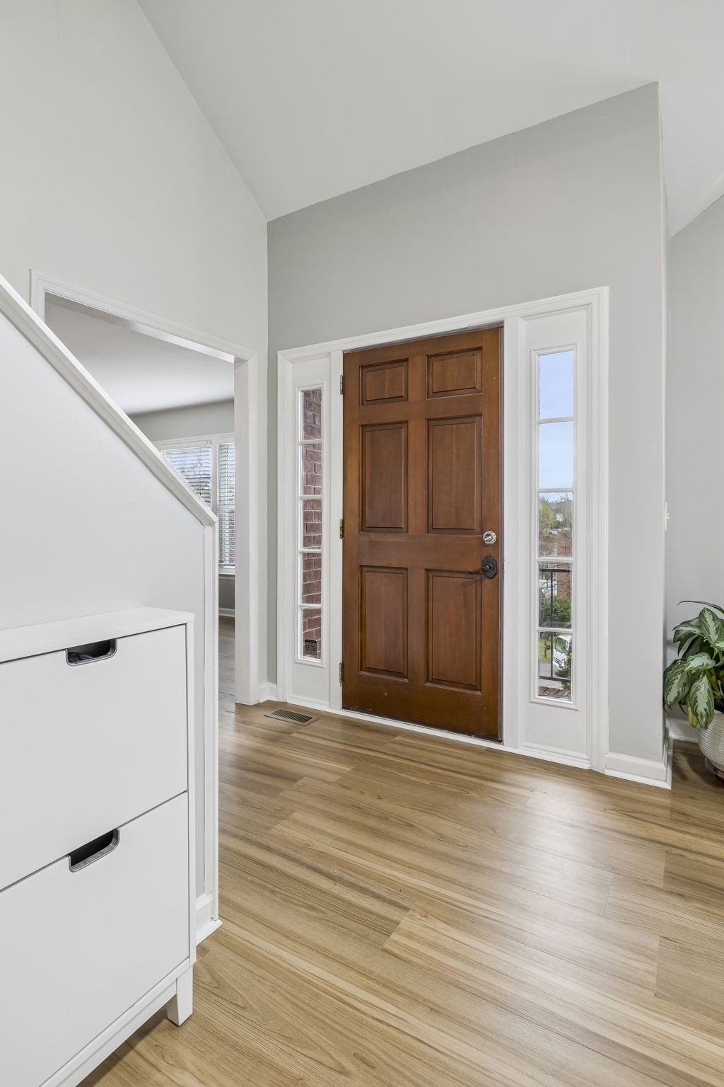 7313 S Colony Ct Property Photo 4