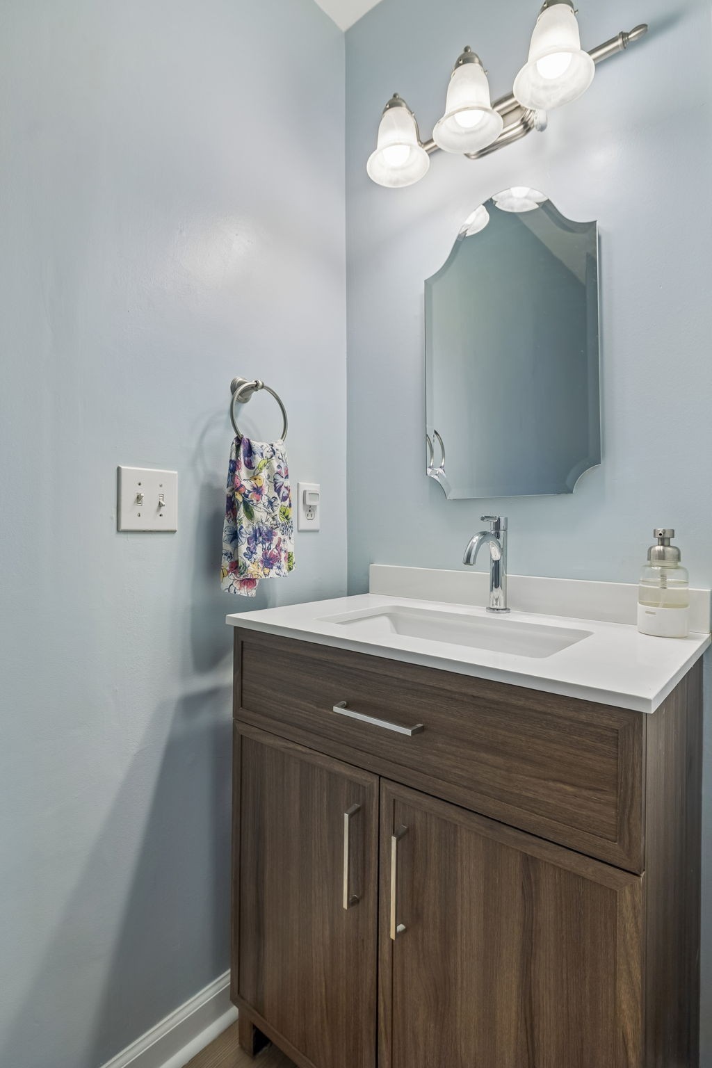 7313 S Colony Ct Property Photo 11