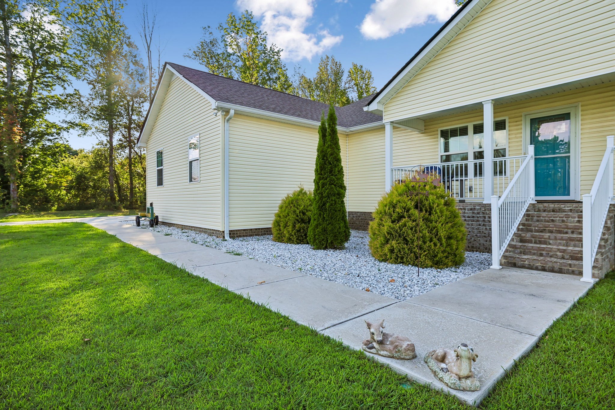 7485 Mcminnville Hwy Property Photo 4