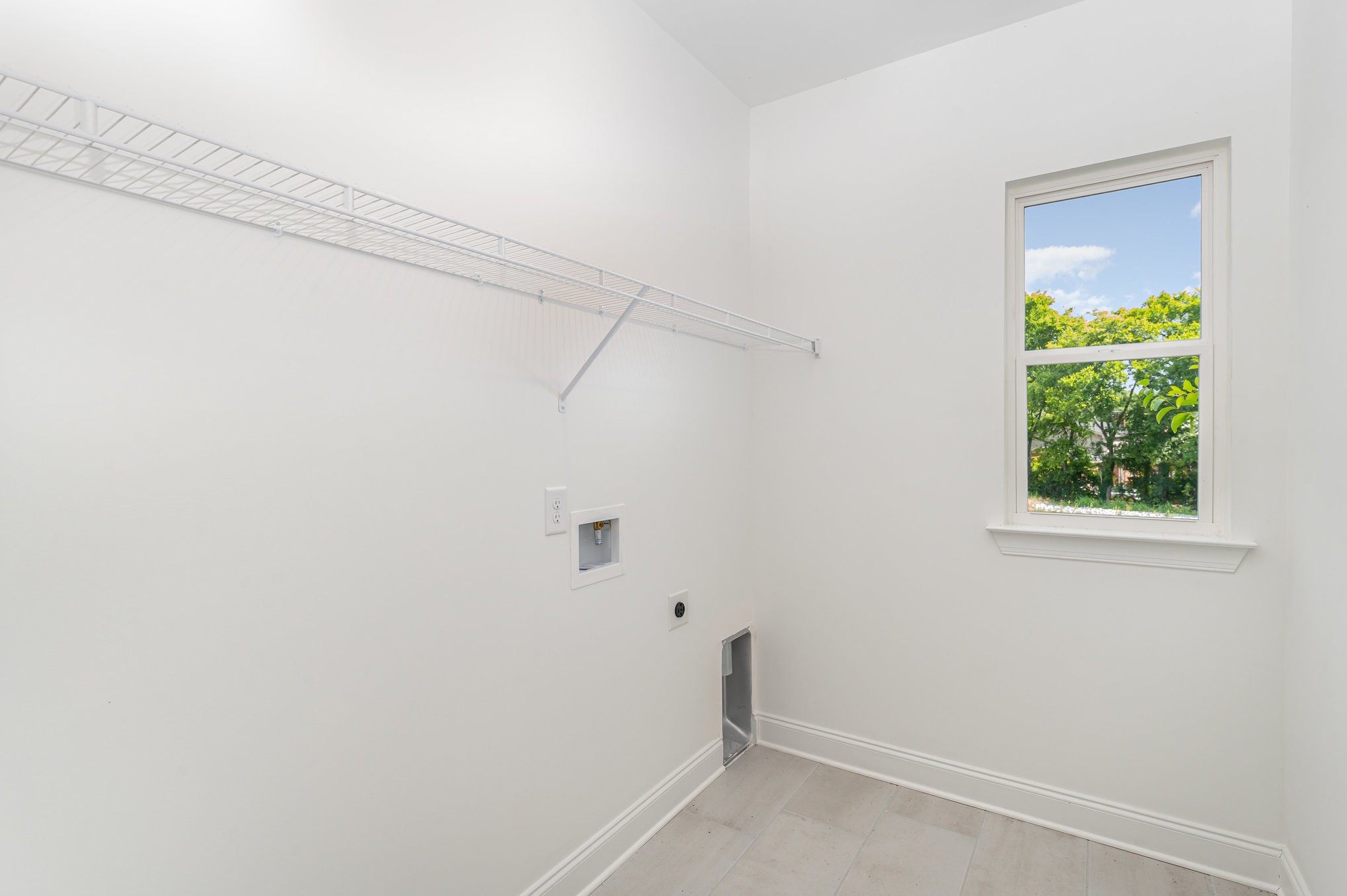 1100 Riverview Run Property Photo 14