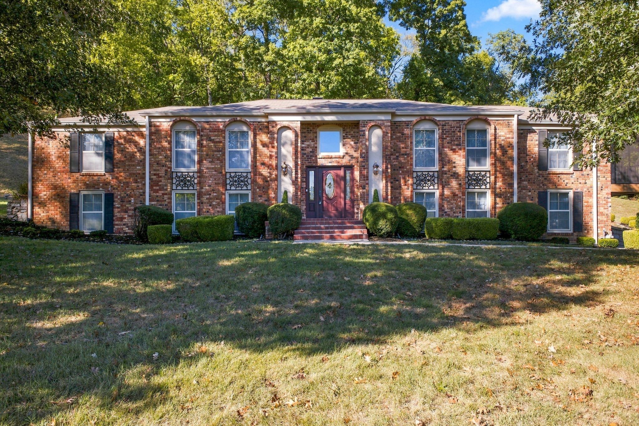5424 Forest Acres Dr Property Photo 1