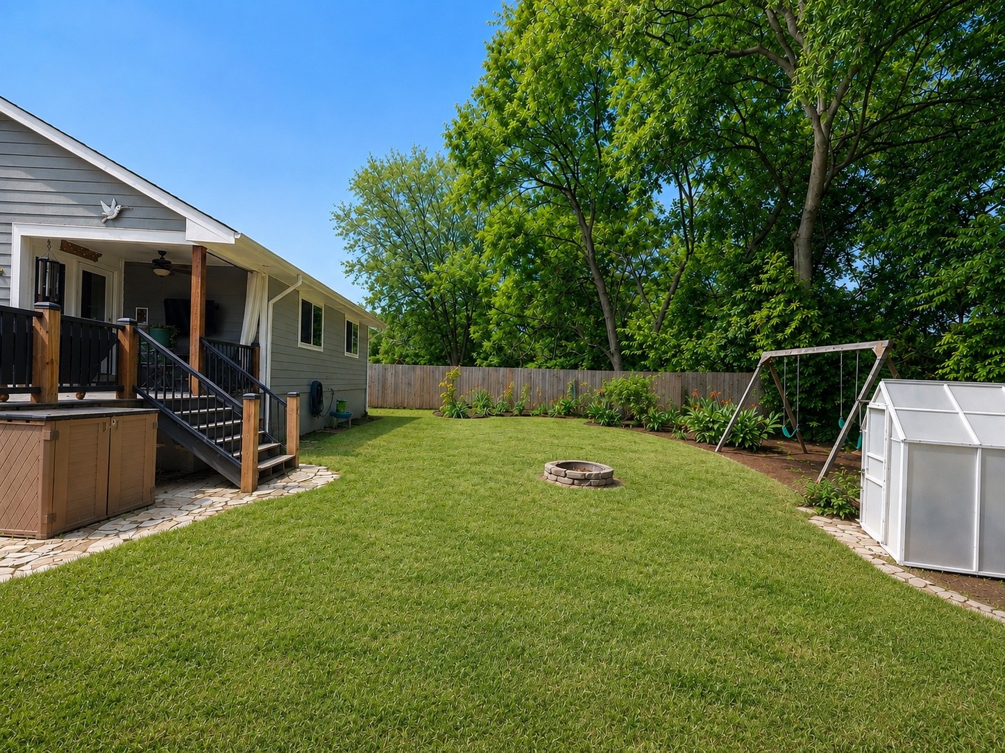 121 Agee Cir, E Property Photo 5