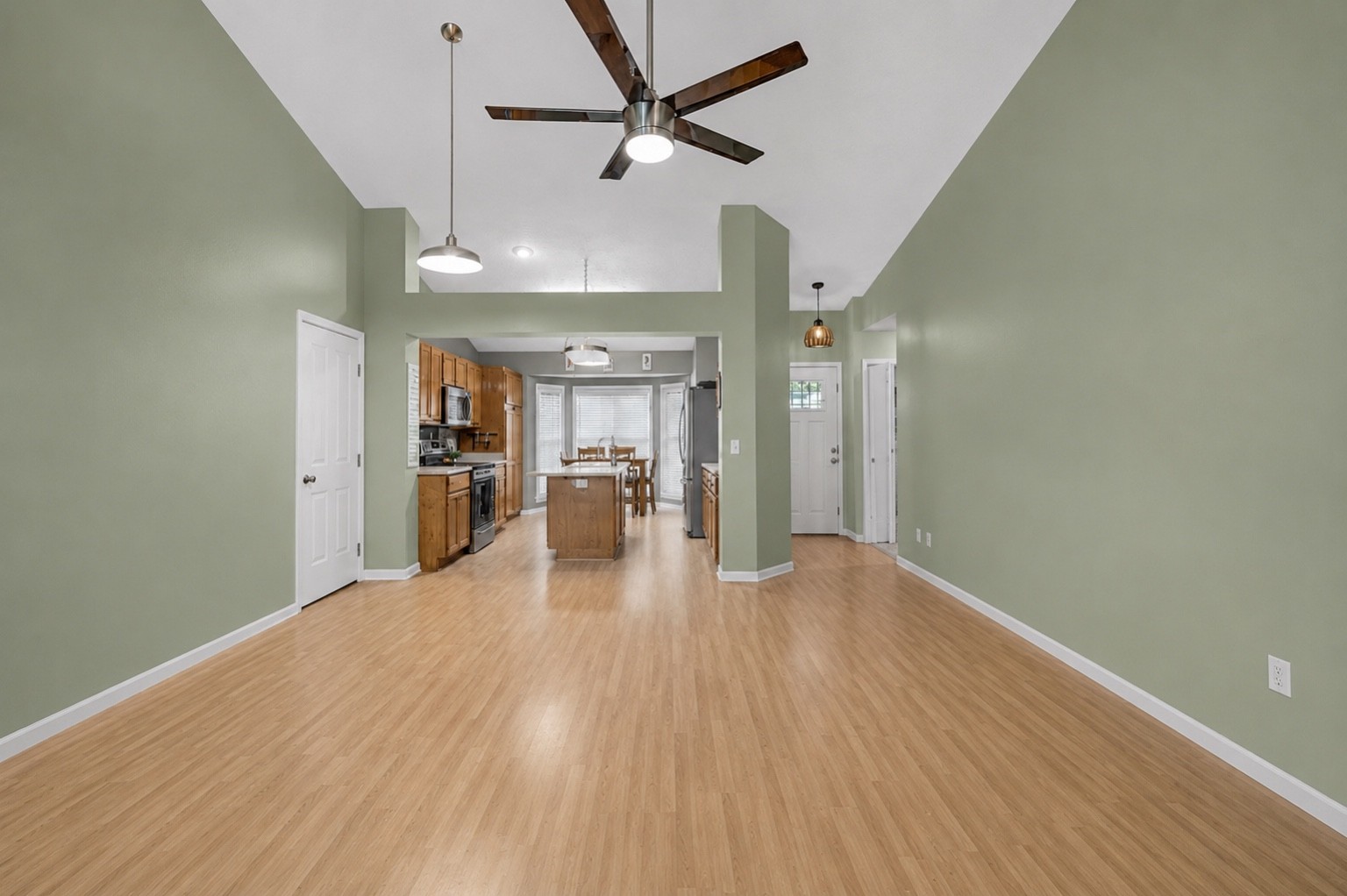 121 Agee Cir, E Property Photo 15