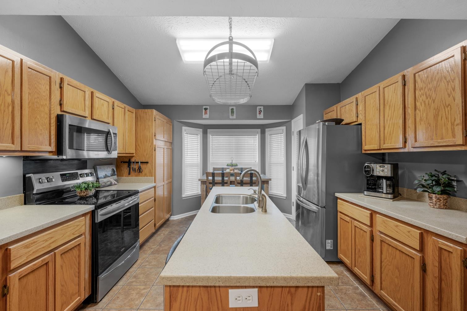 121 Agee Cir, E Property Photo 23