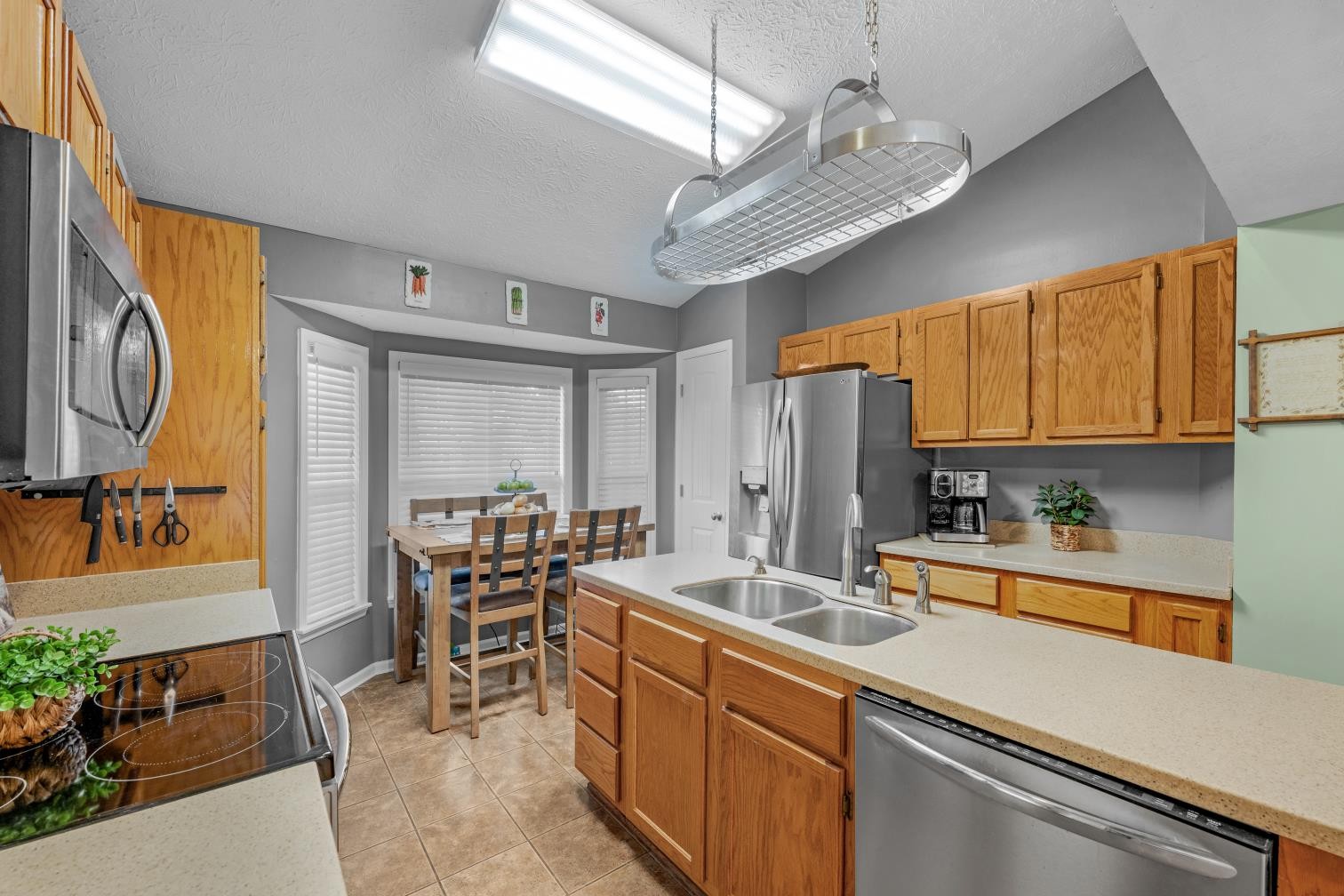121 Agee Cir, E Property Photo 29