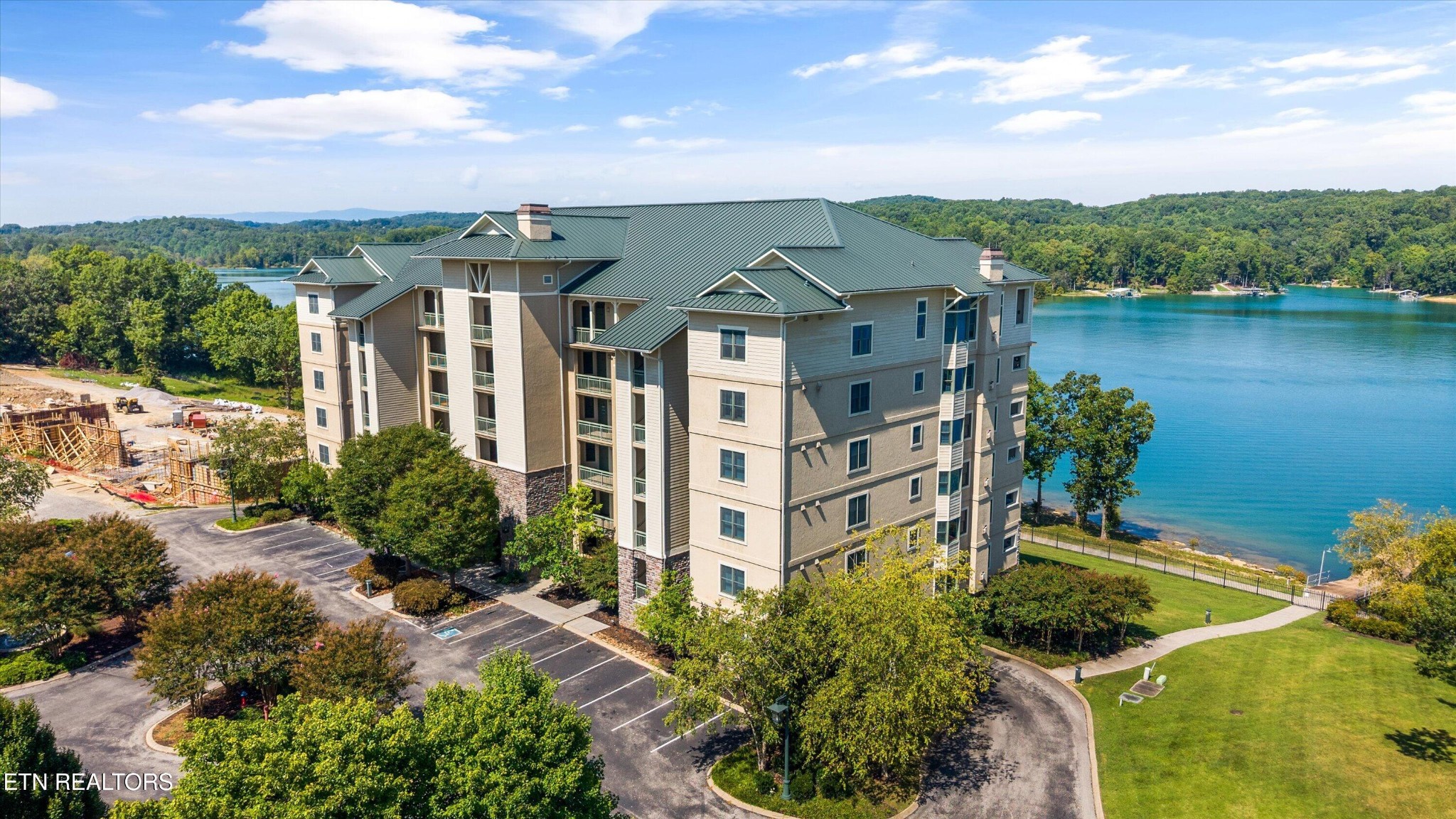 615 Waterside Circle