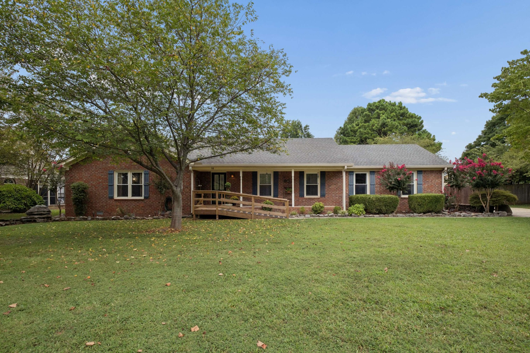 518 Winthorne Ct Property Photo 1