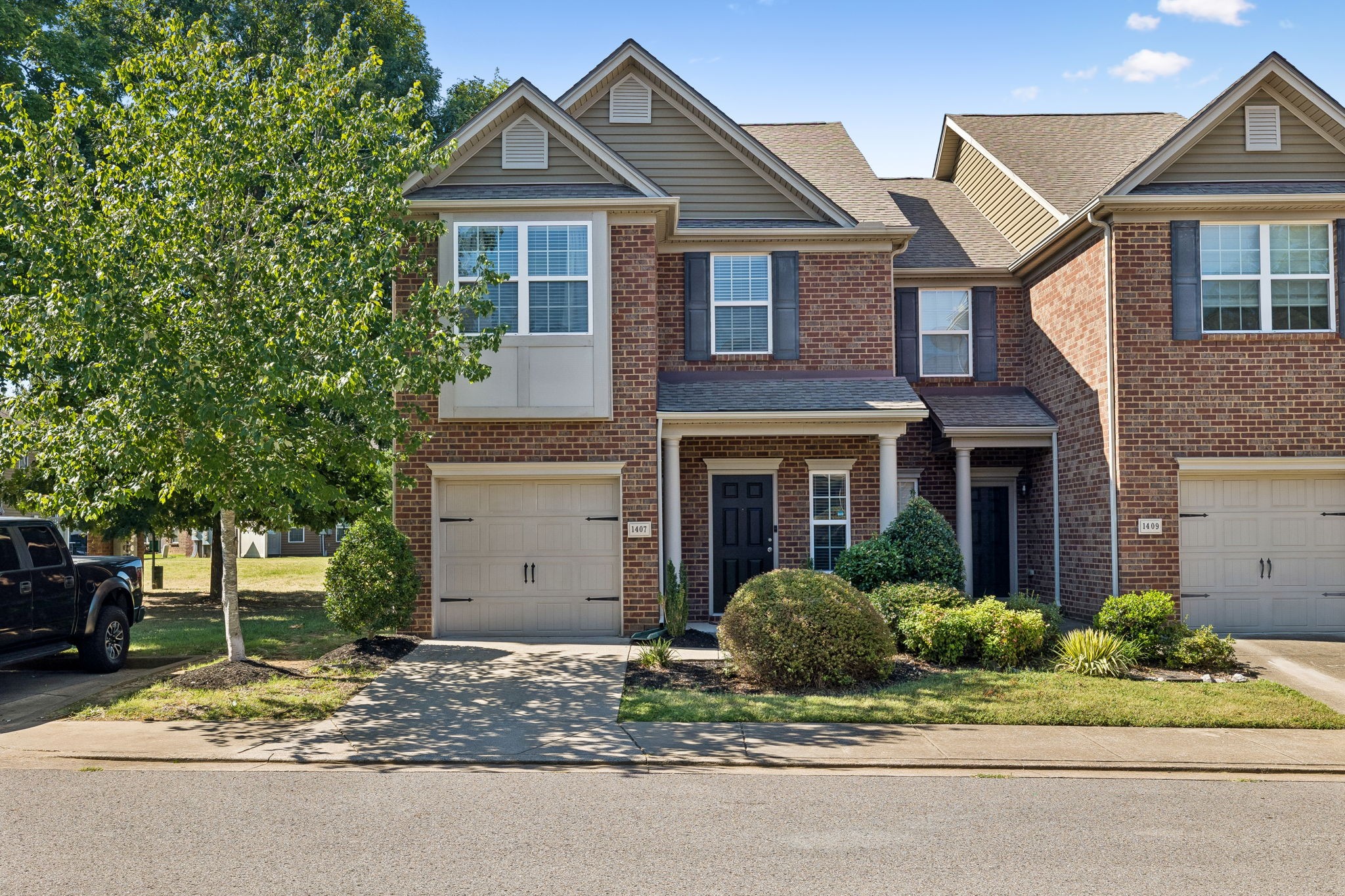 1407 Beech Grove Way Property Photo 1