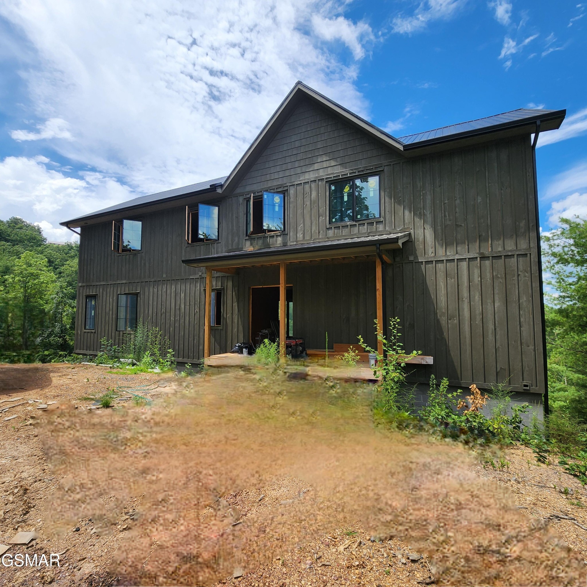 2065 Spurling Road Property Photo 1