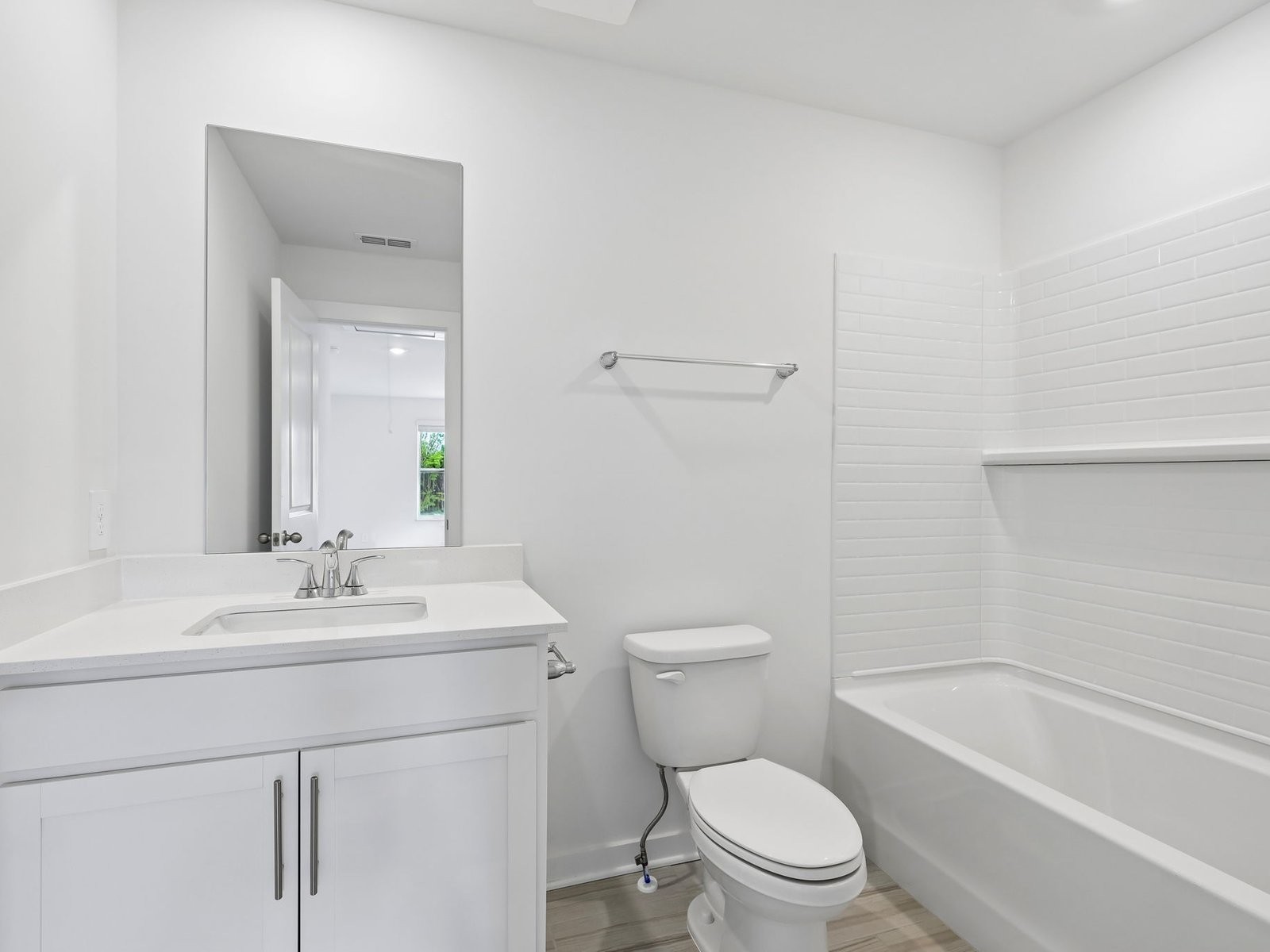 1615 Garnet Way Property Photo 14