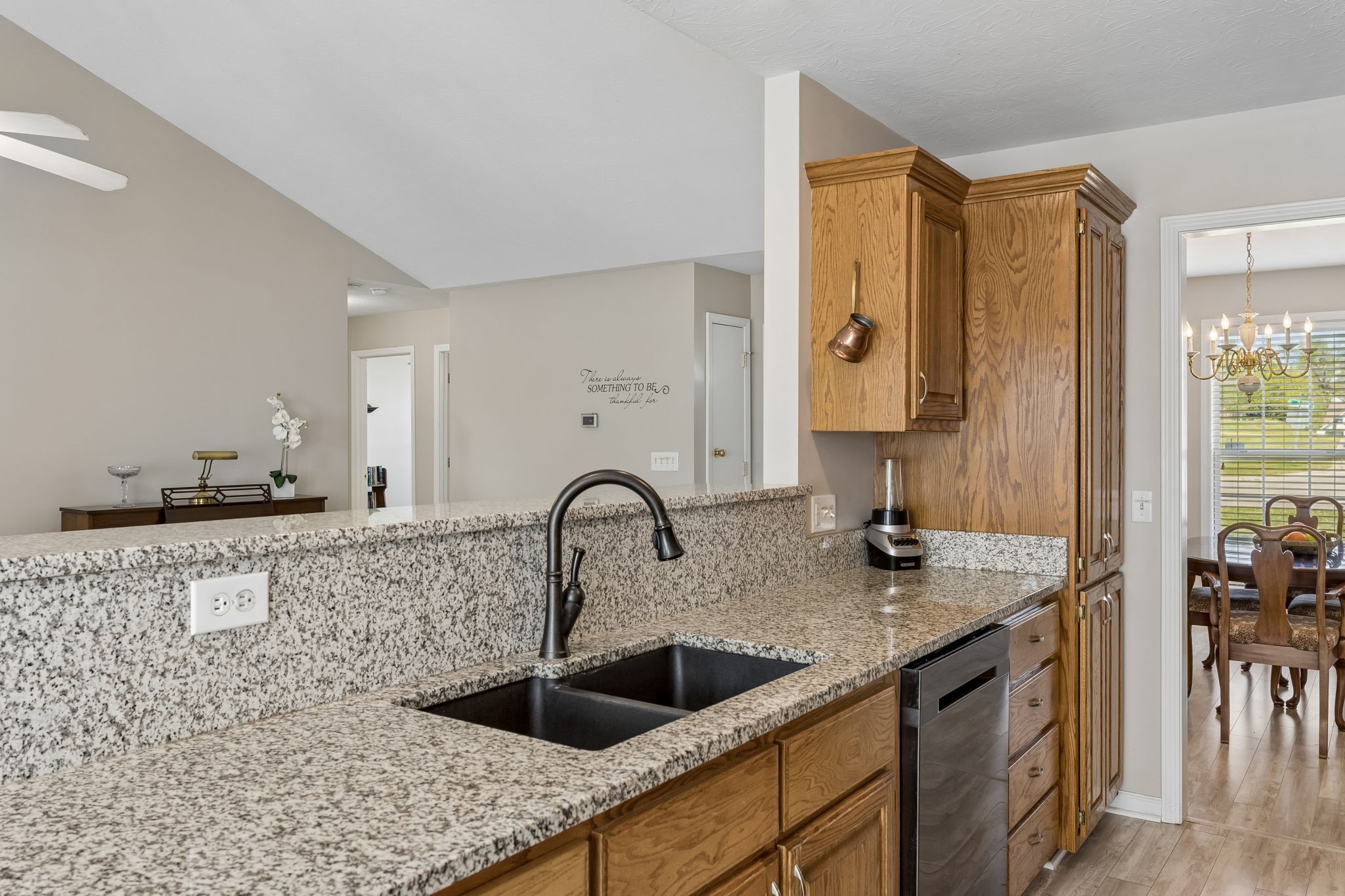 3011 Candlelite Dr Property Photo 15