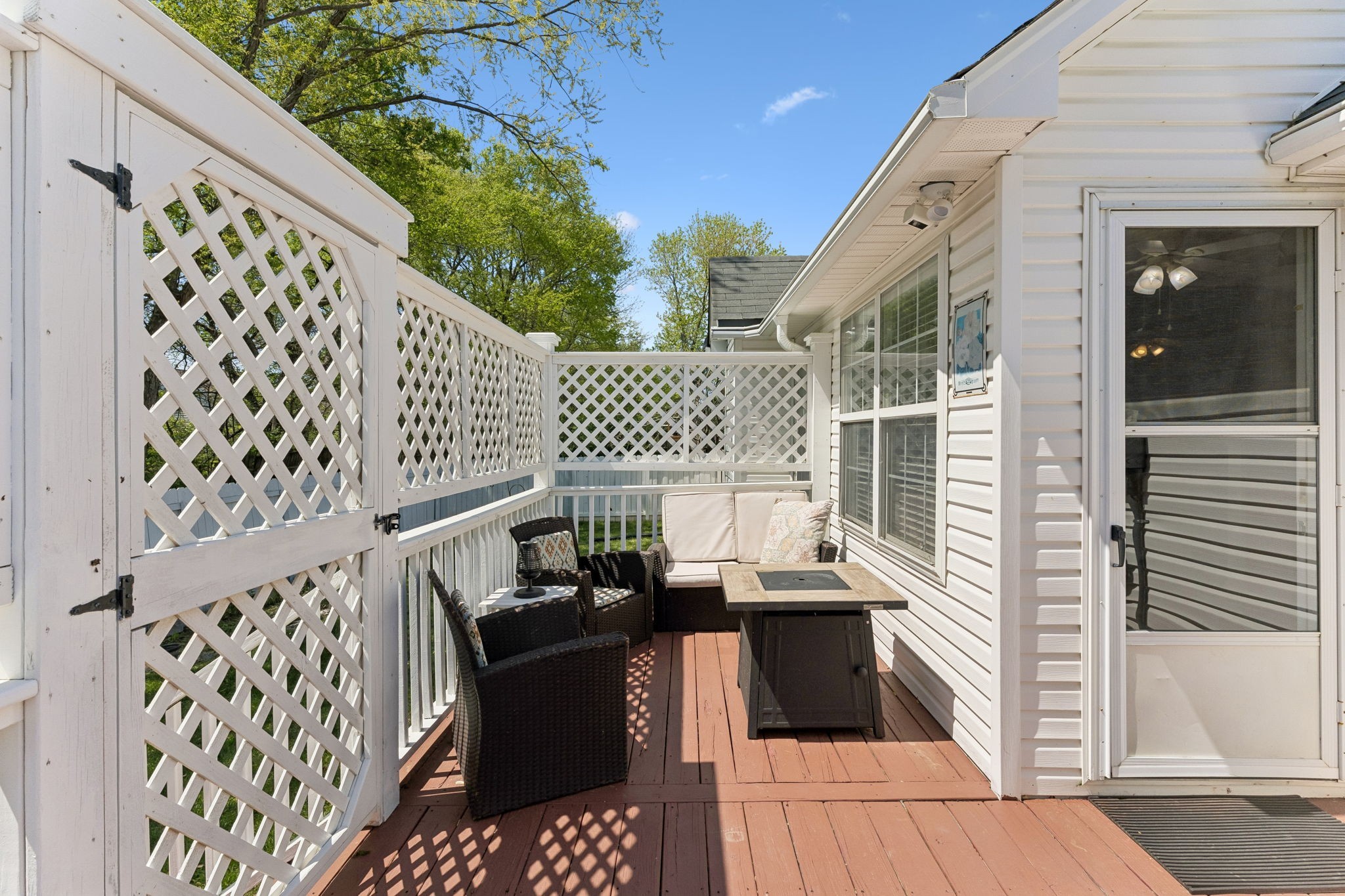 3011 Candlelite Dr Property Photo 38