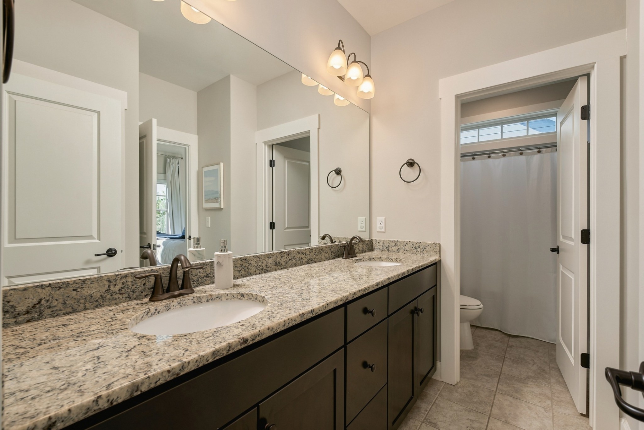 2785 Americus Dr Property Photo 35
