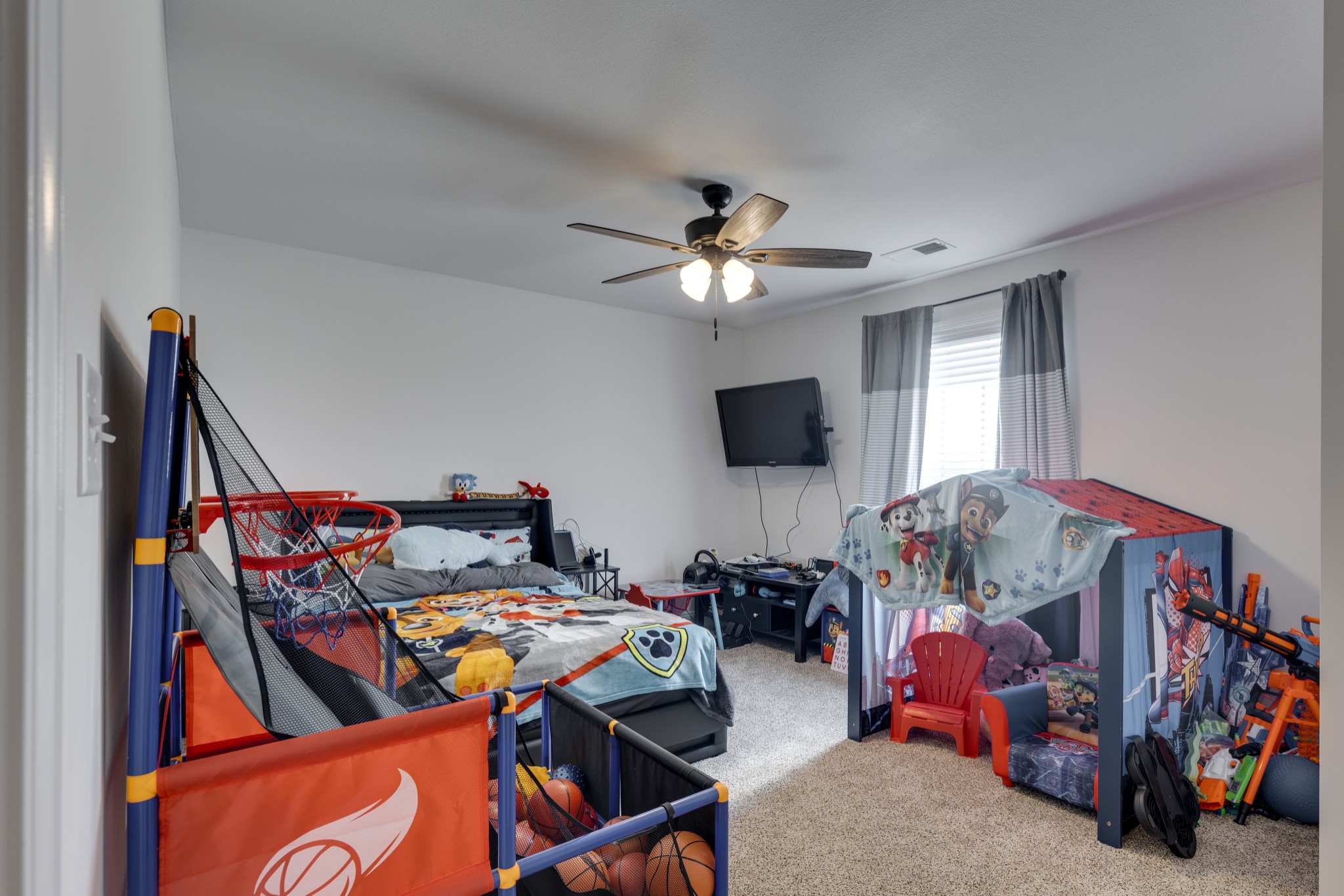1368 Harmon Ln Property Photo 18