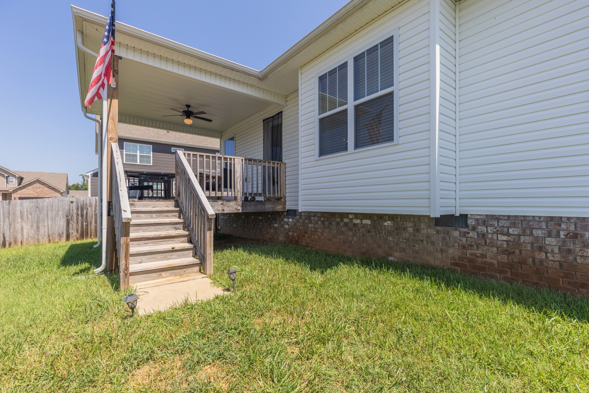 1368 Harmon Ln Property Photo 31