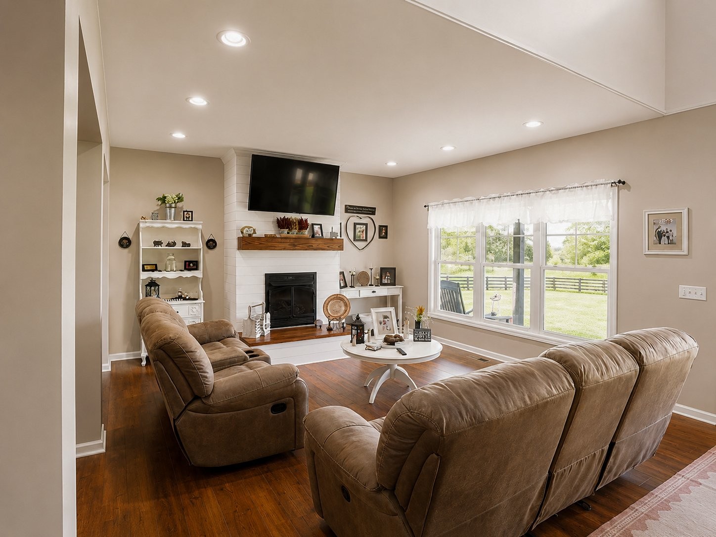 1074 Pair Six Dr Property Photo 27