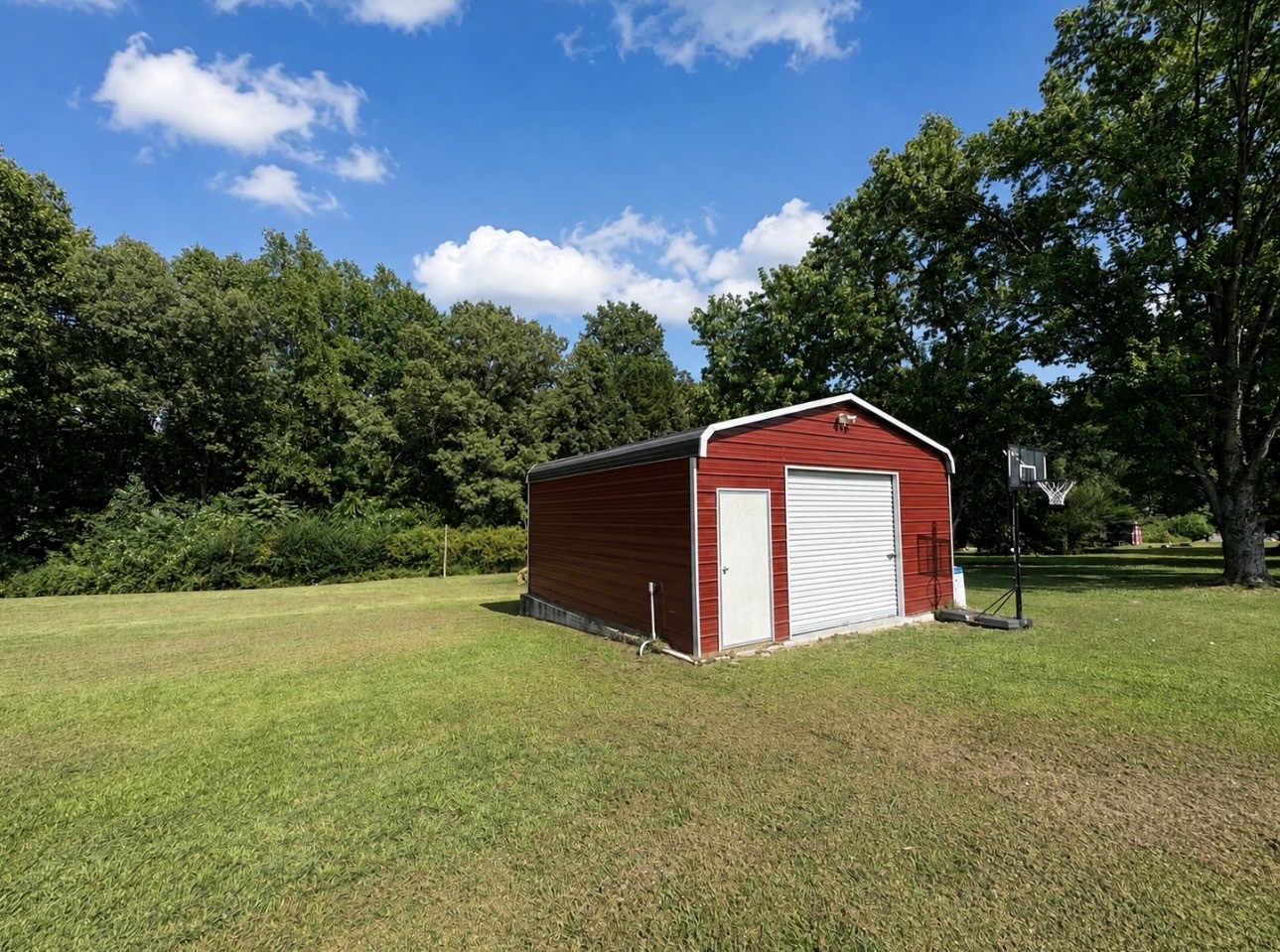 423 Eagle Creek Rd Property Photo 14