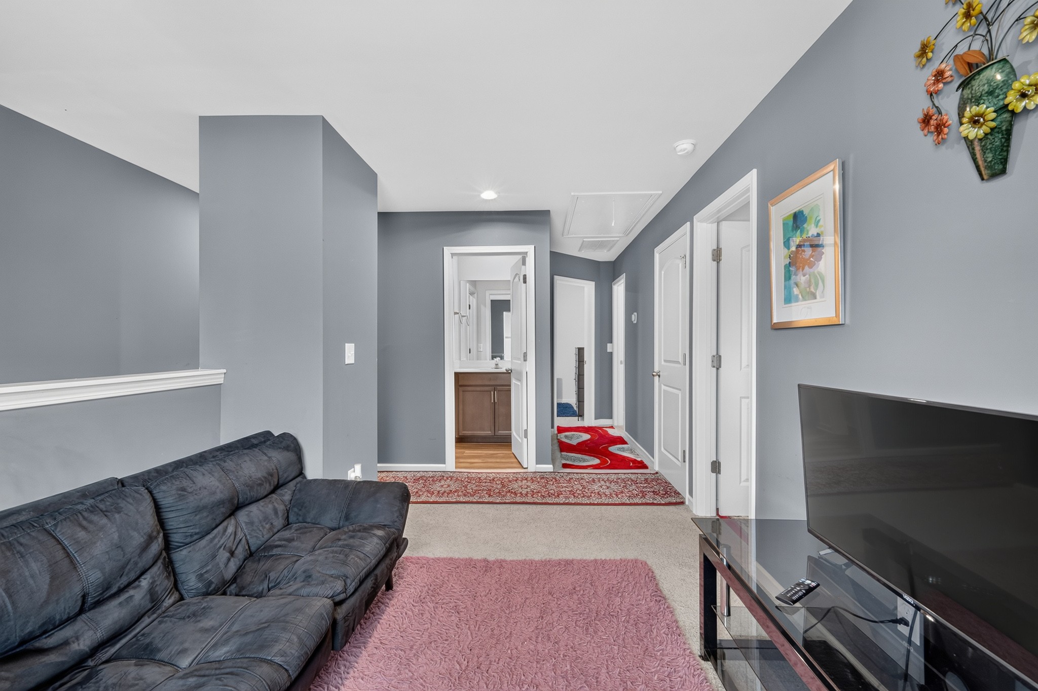 200 Renwick Dr Property Photo 6