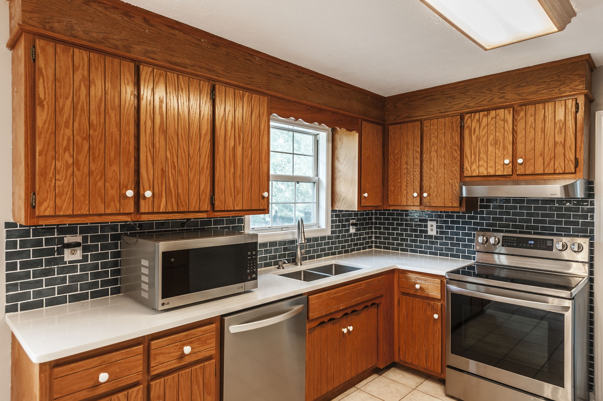 1241 Timberwood Dr Property Photo 15