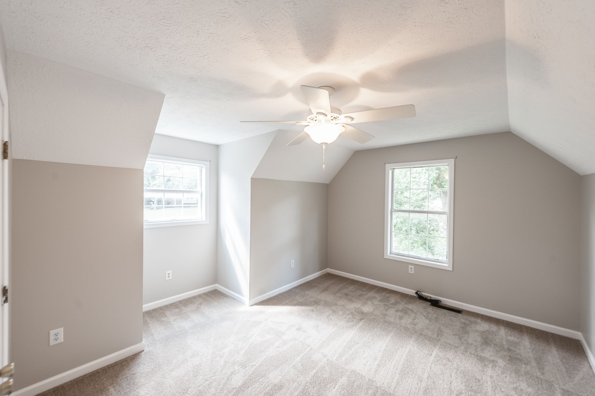 1241 Timberwood Dr Property Photo 33