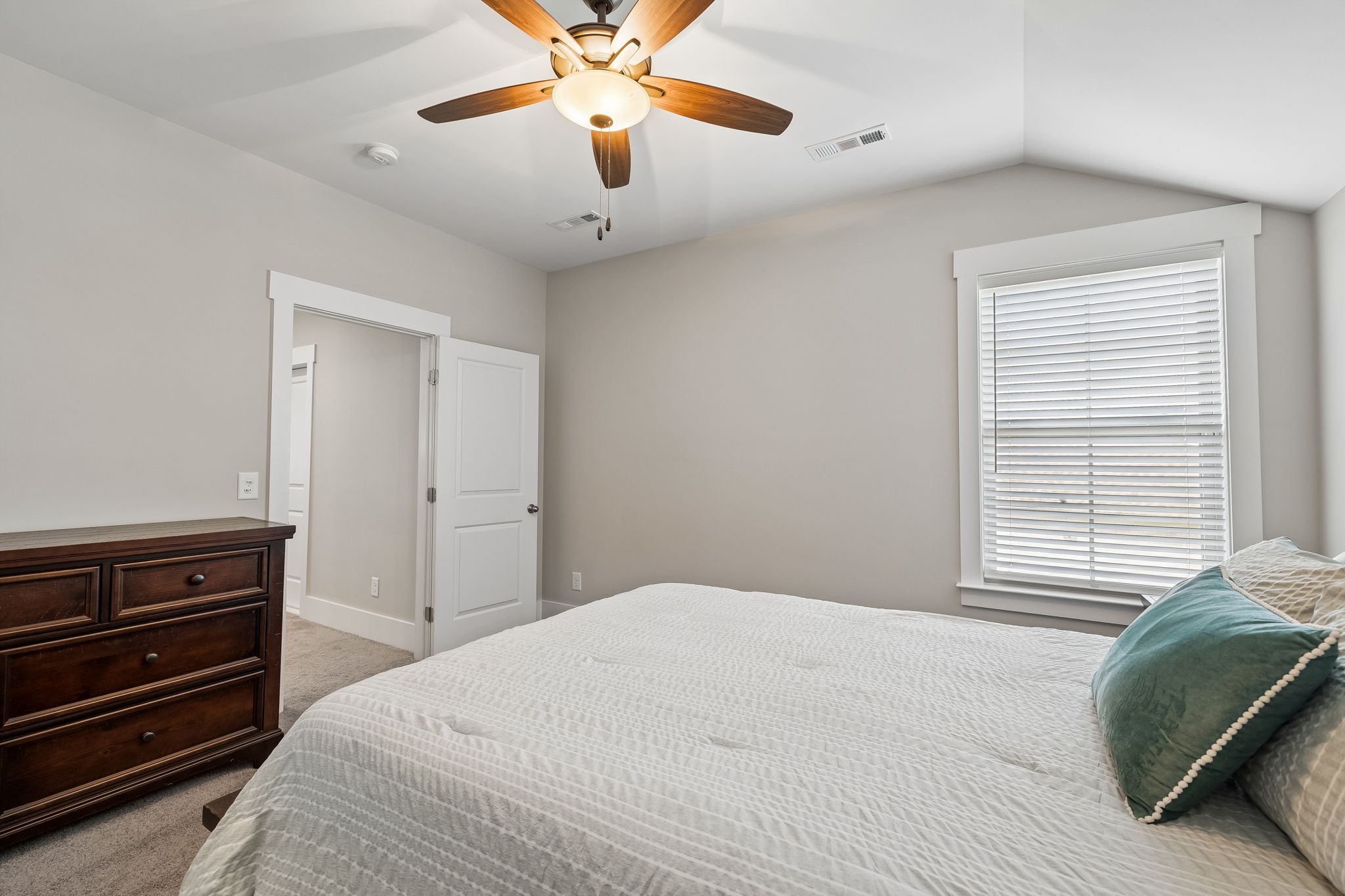 5816 Wagonvale Dr Property Photo 29