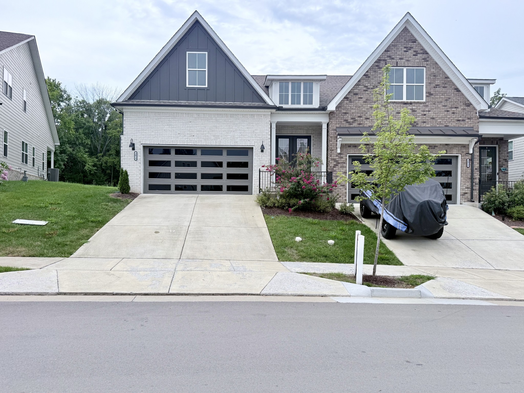 3014 Wiltshire Park Pl Property Photo 1