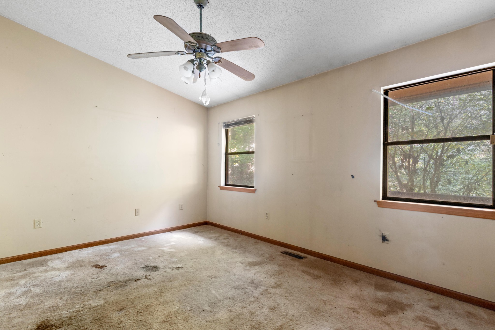 605 Clearview Drive Property Photo 21