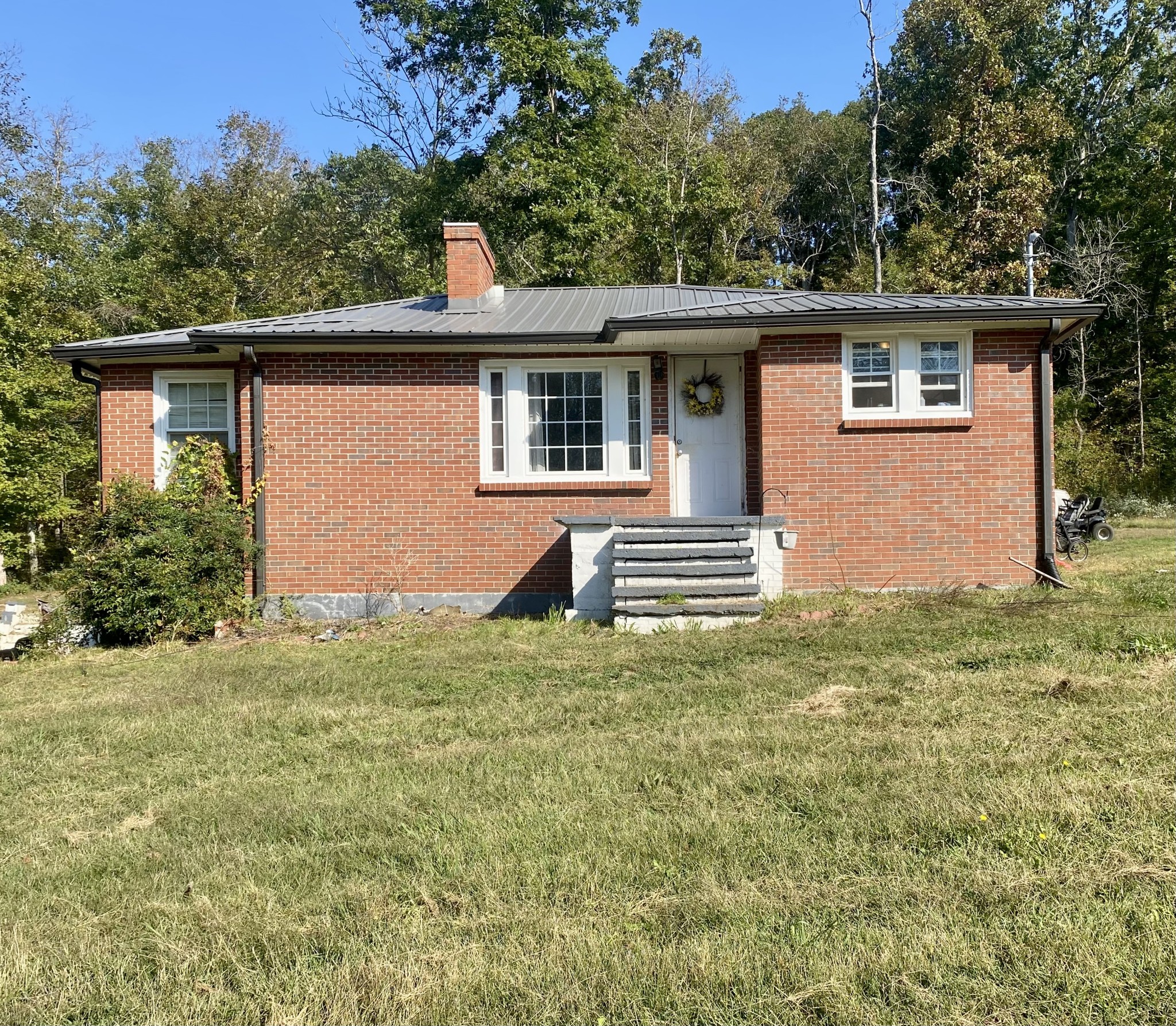 10125 Highway 13 Property Photo 1