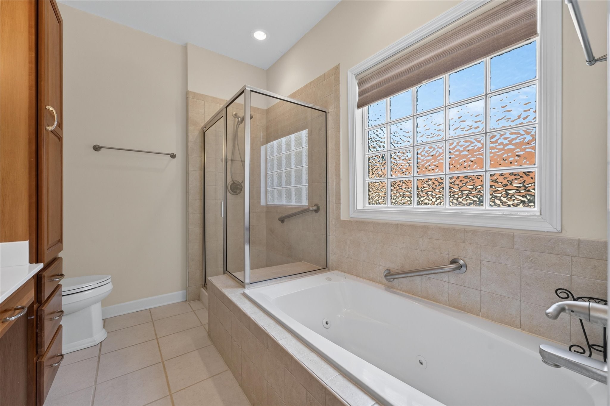 204 Cheshire Rd Property Photo 28