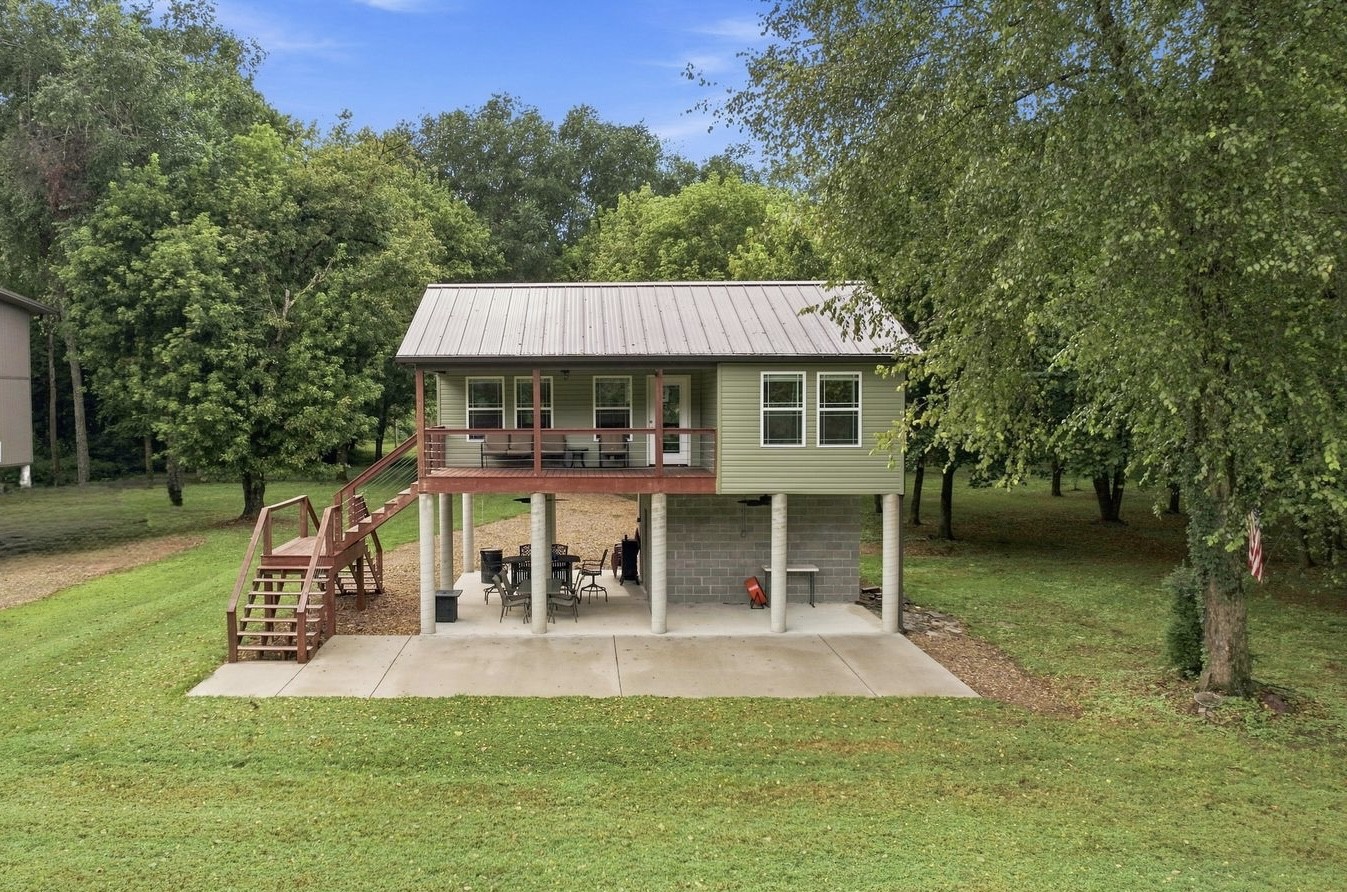 52 Railroad Rd Property Photo 26