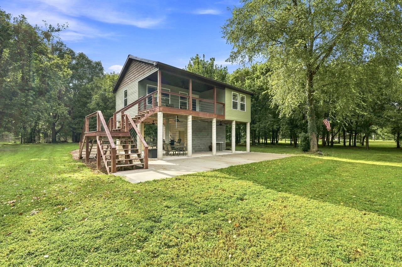52 Railroad Rd Property Photo 27