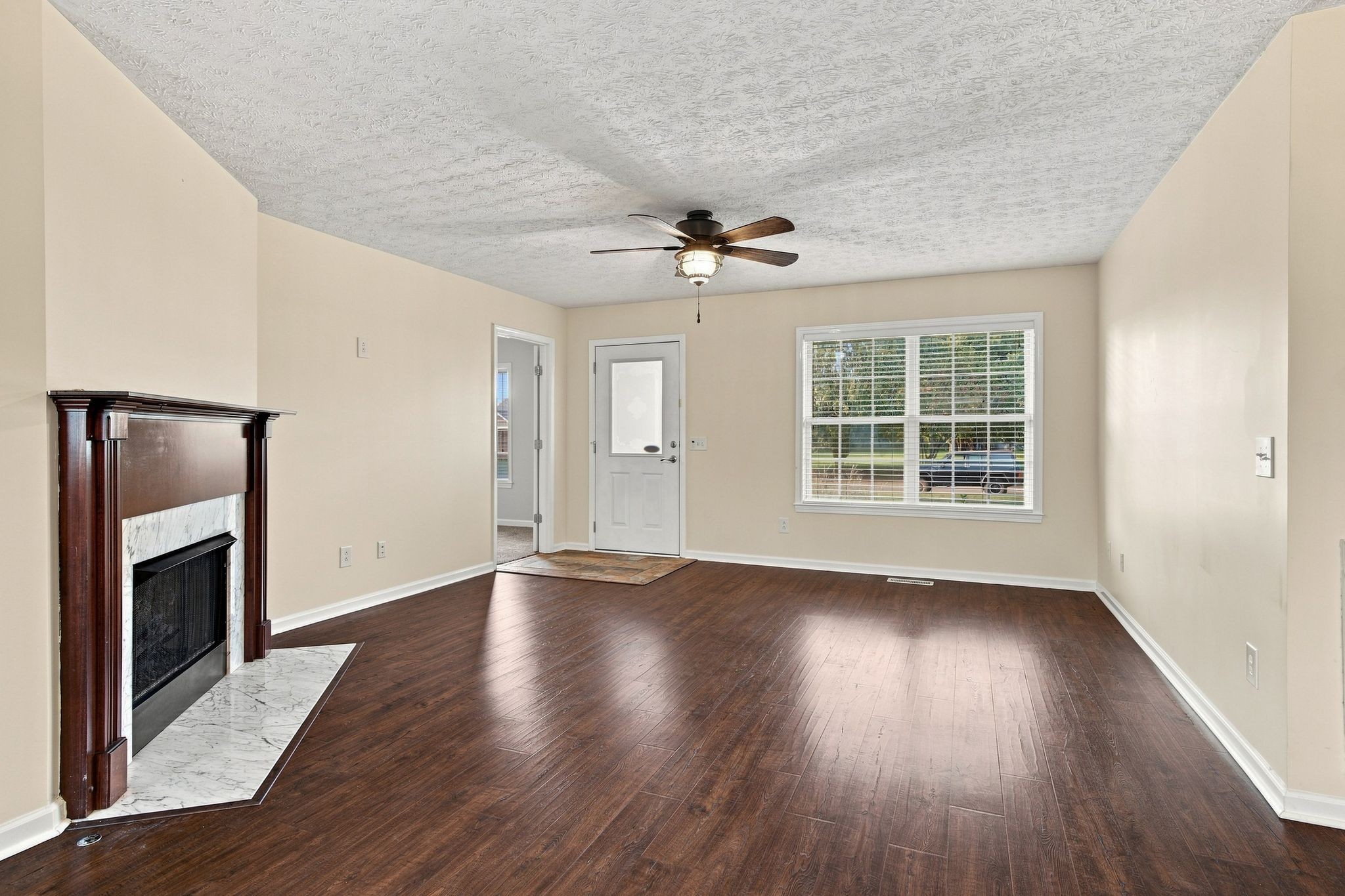 1209 Andrea Ln Property Photo 7