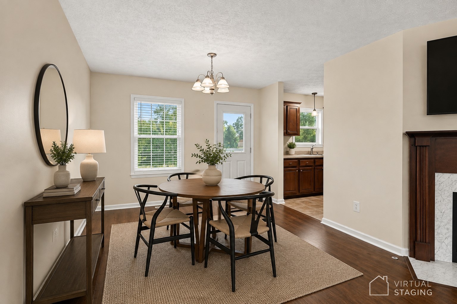 1209 Andrea Ln Property Photo 8