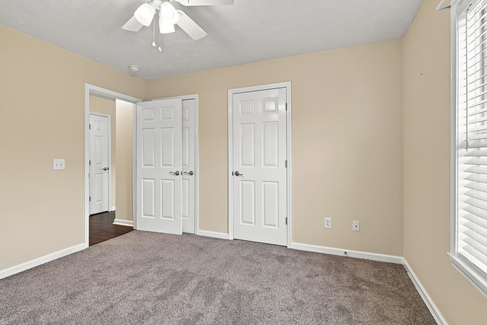1209 Andrea Ln Property Photo 17