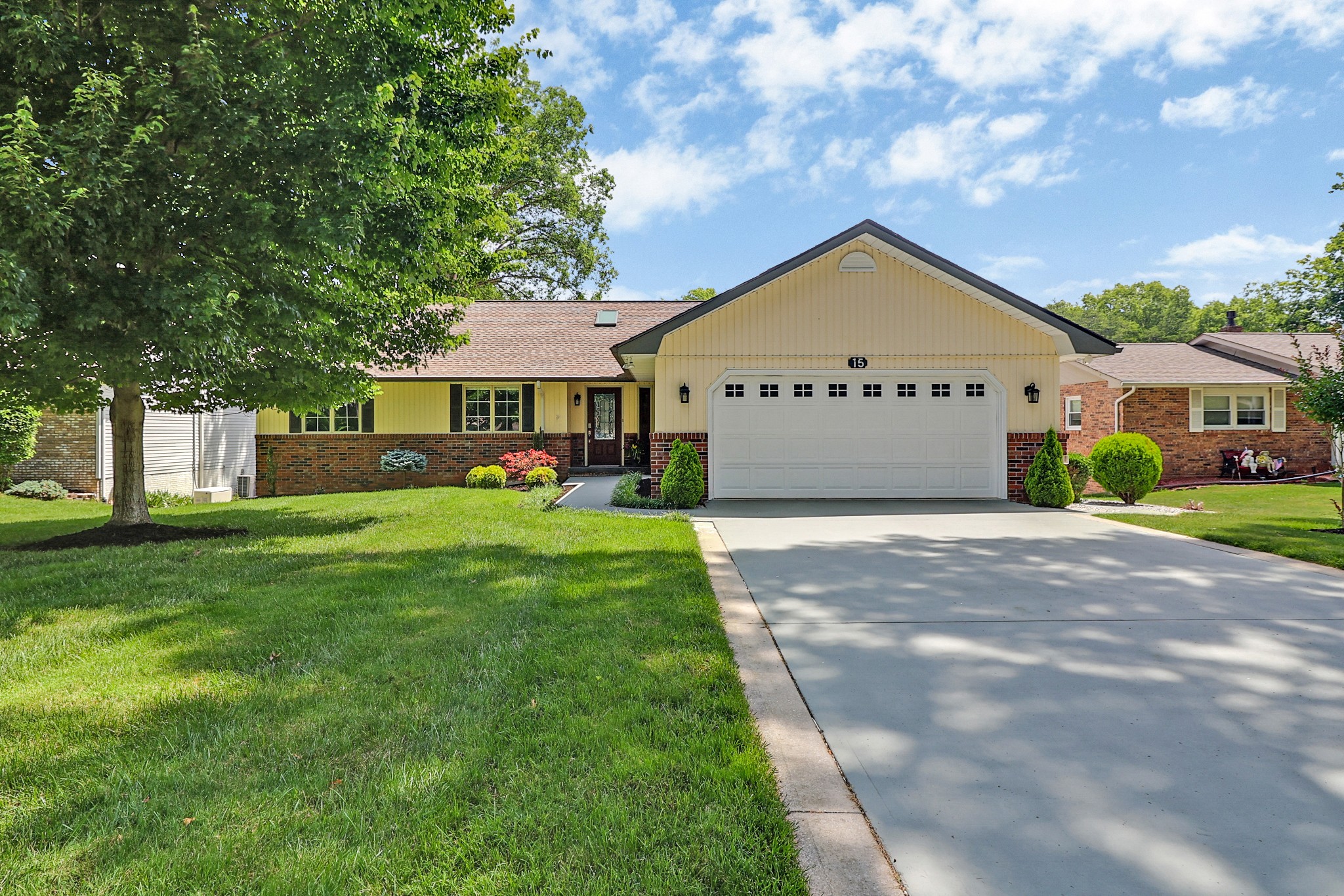 15 Meadowlark Cir Property Photo 1