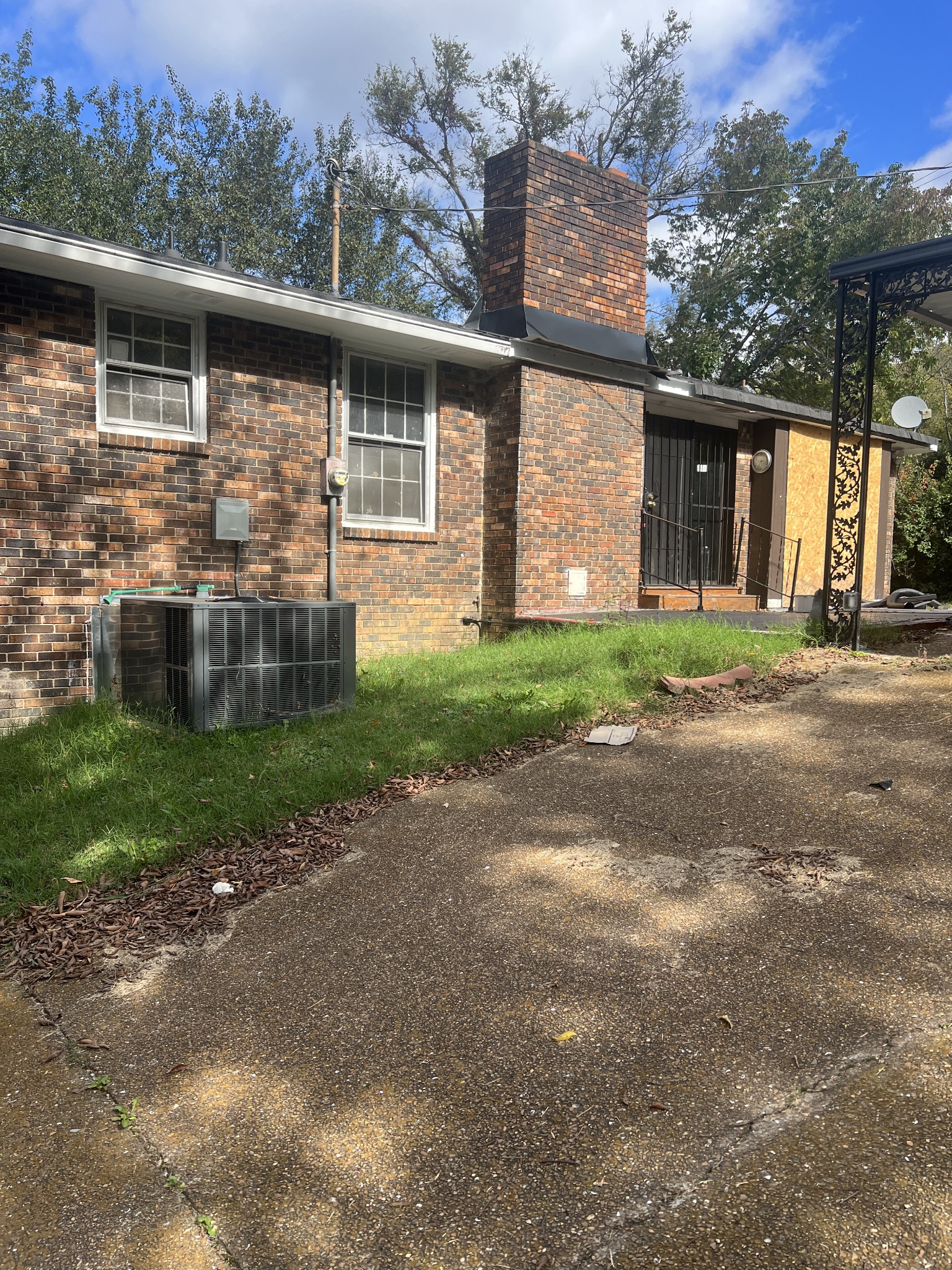 3611 Fairmeade Dr Property Photo 6