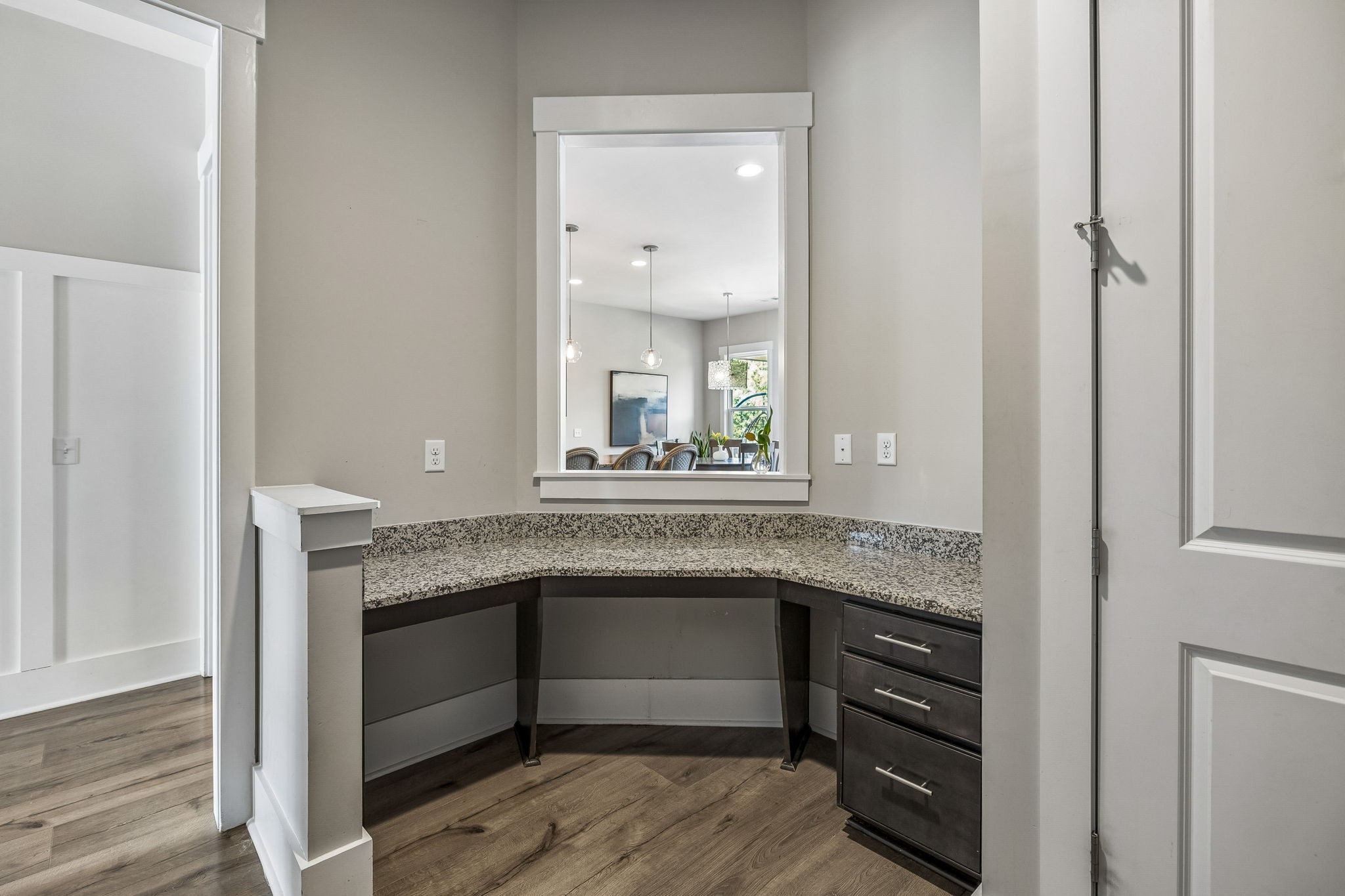 1092 Amelia Park Dr Property Photo 14
